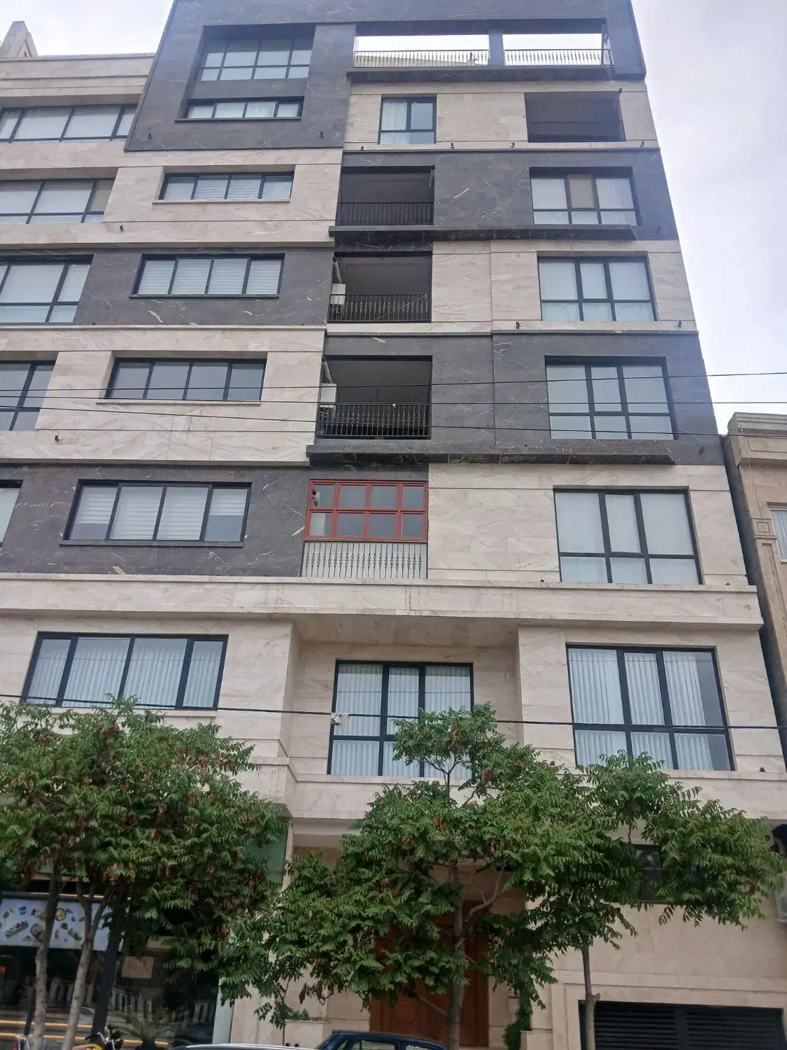 فروش آپارتمان ۳۰۶ متر