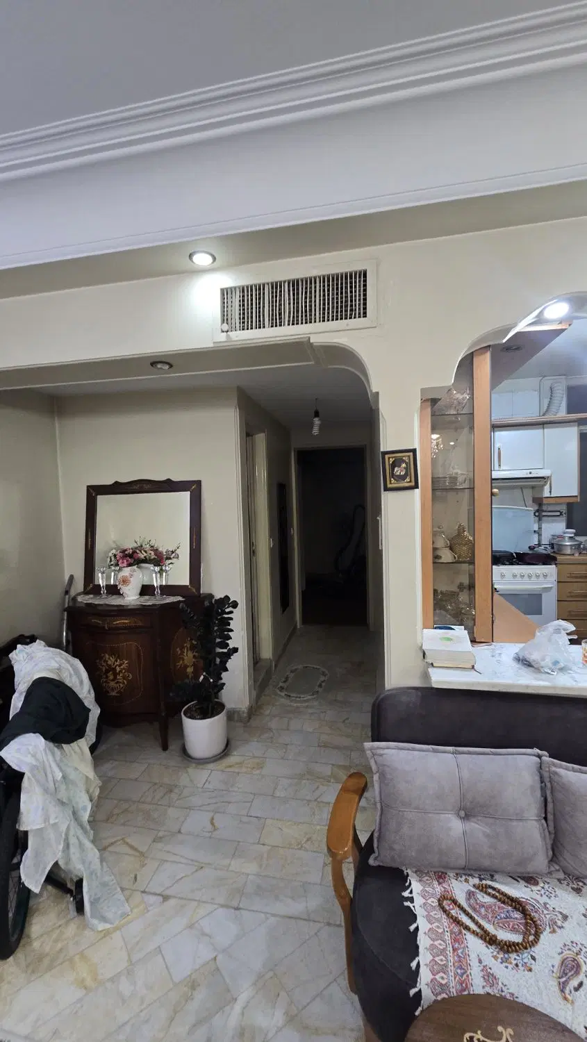 آپارتمان زرین نعل
