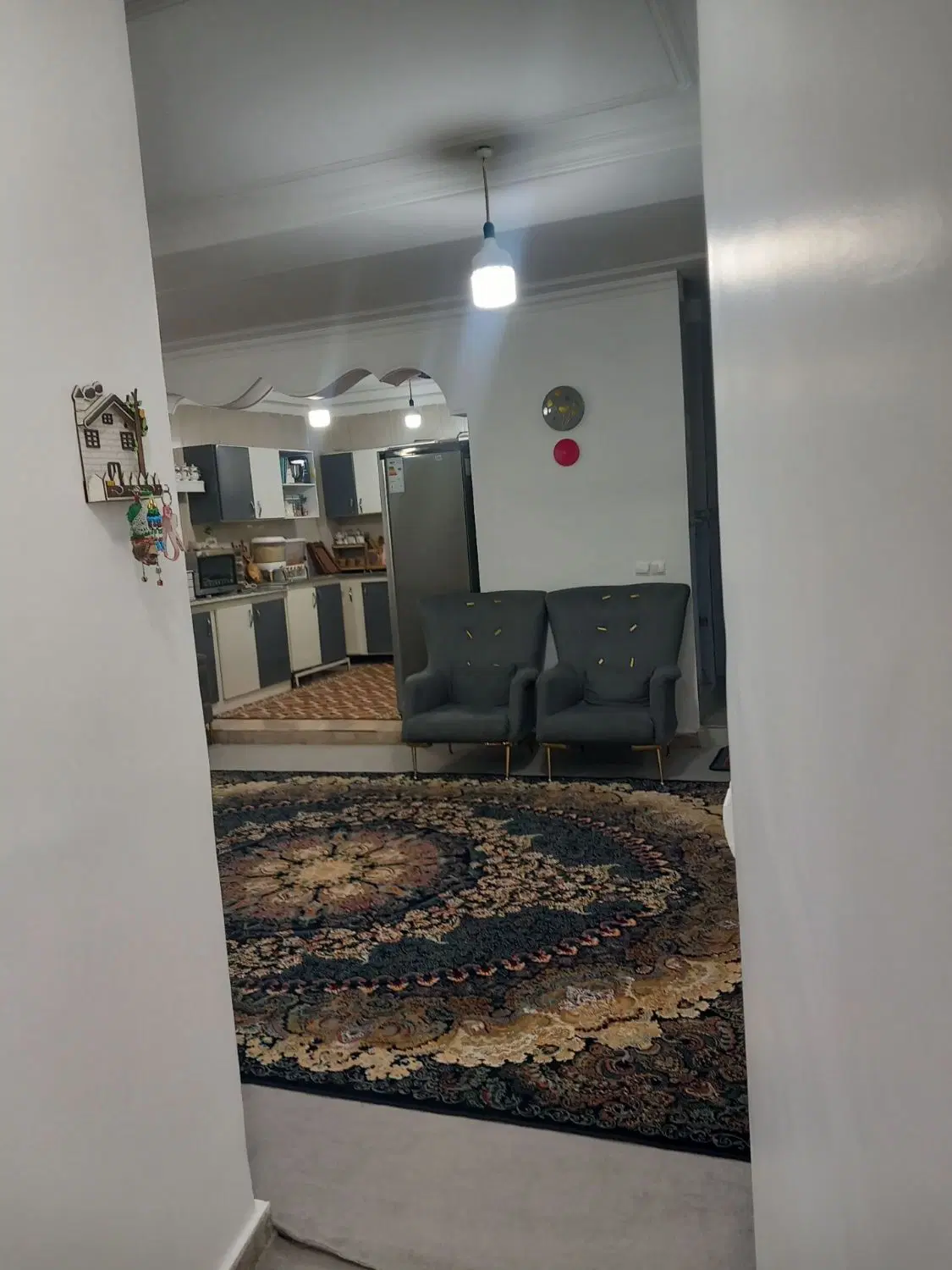 ملک آپارتمانی هشت بنگله بازارچه