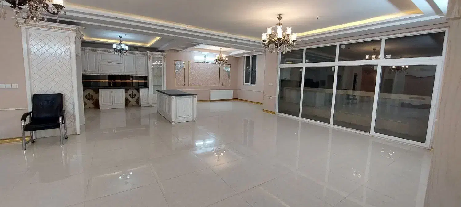 ۱۹۵متری صفر فول امکانات