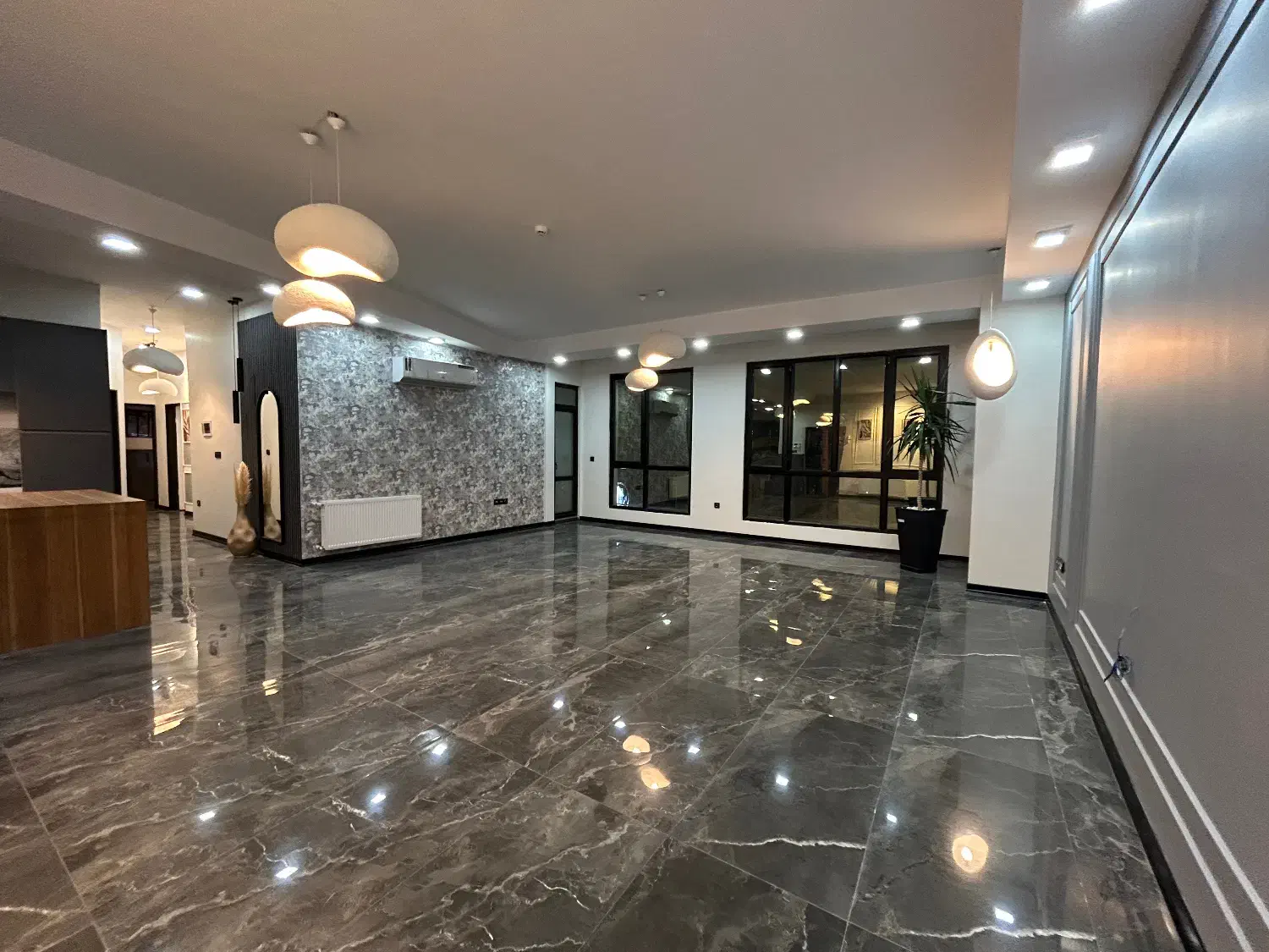 ۱۱۷متری کوی زنبق