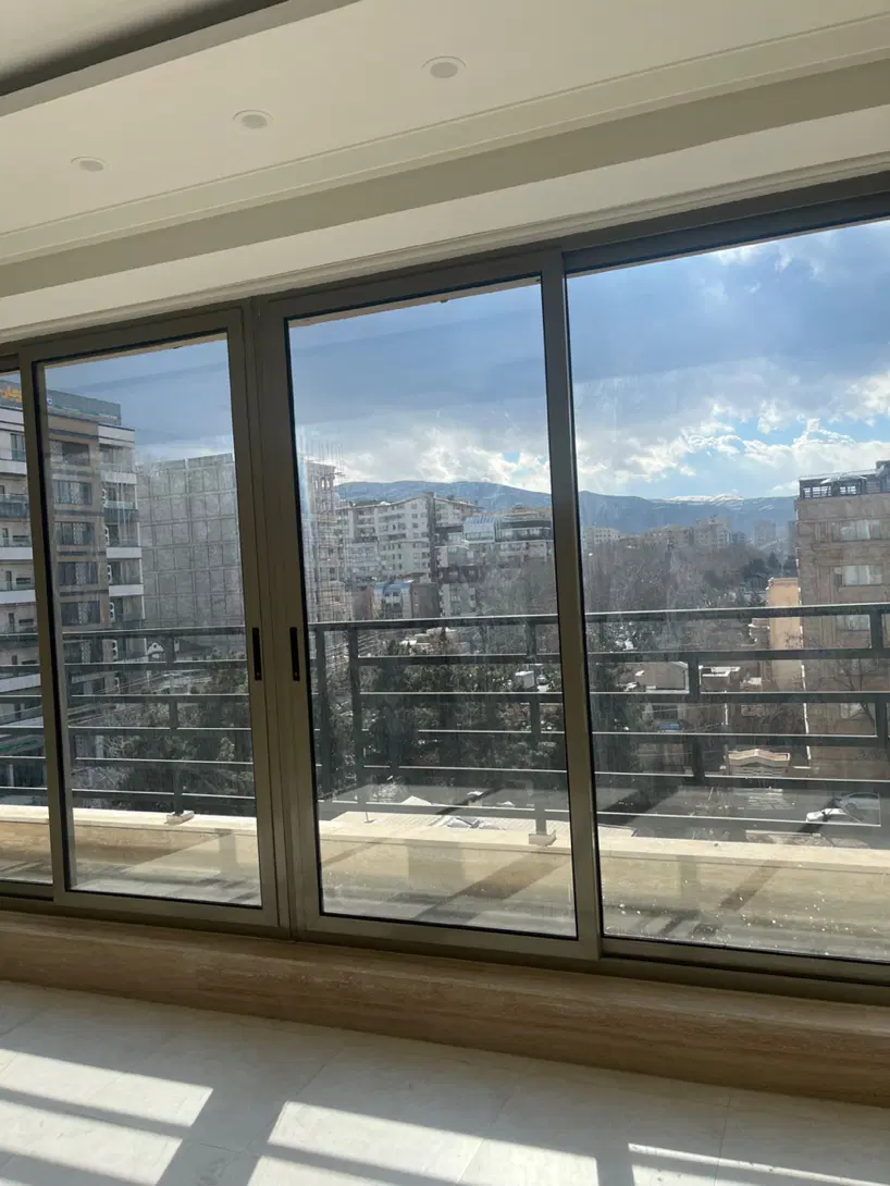 اجاره آپارتمان _ ۱۲۵ متر _ خیام جنوبی