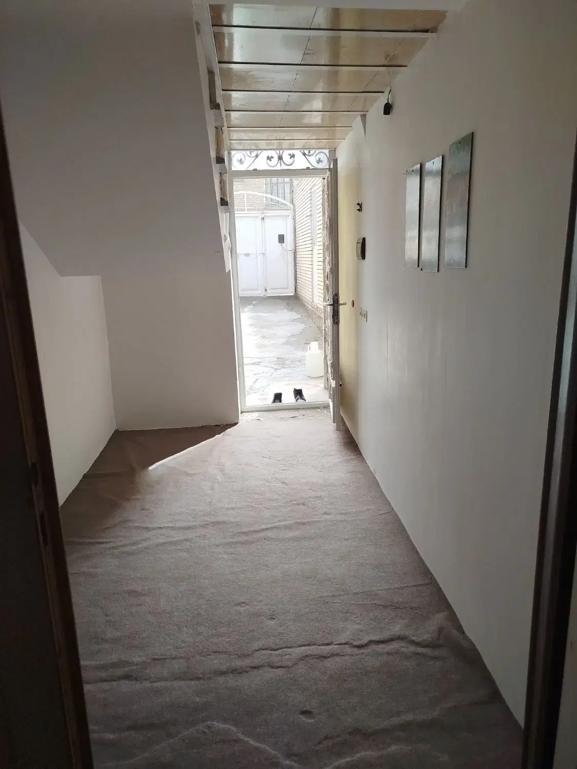 خانه دوخوابه طبقه همکف شهرک فرهنگیان