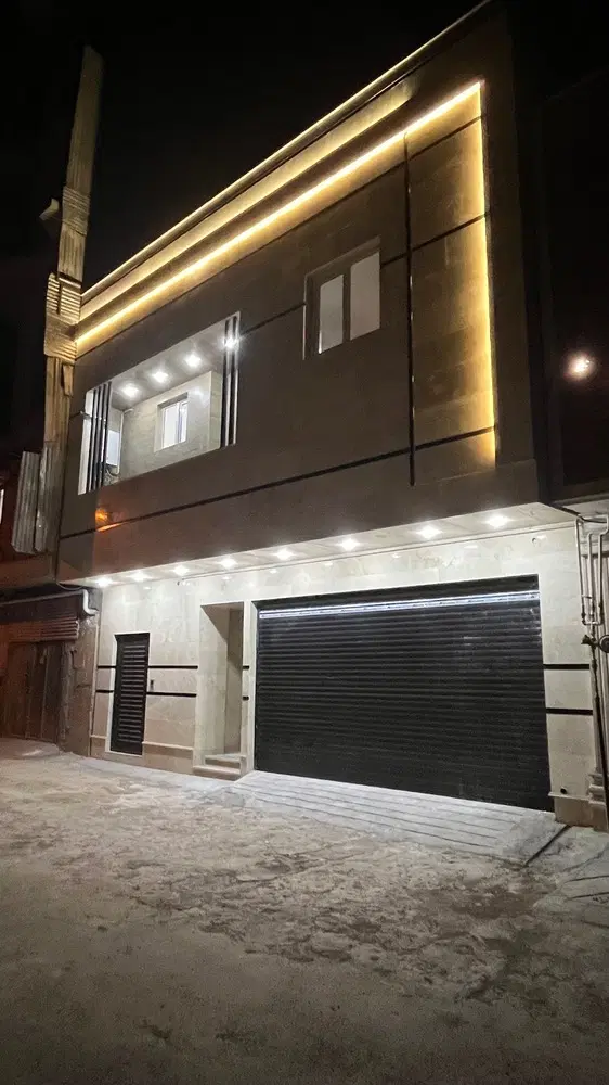 ویلایی دوطبقه نوساز