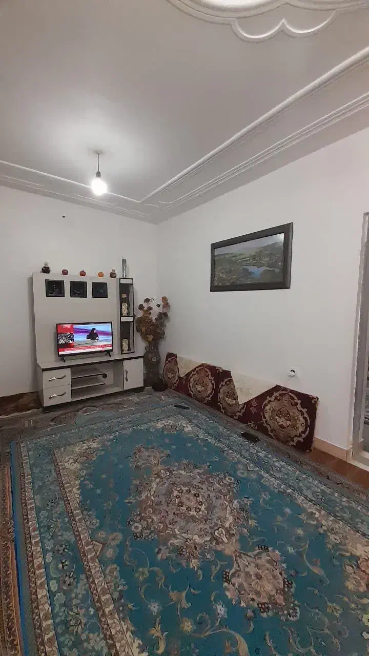 آپارتمان تک واحدی