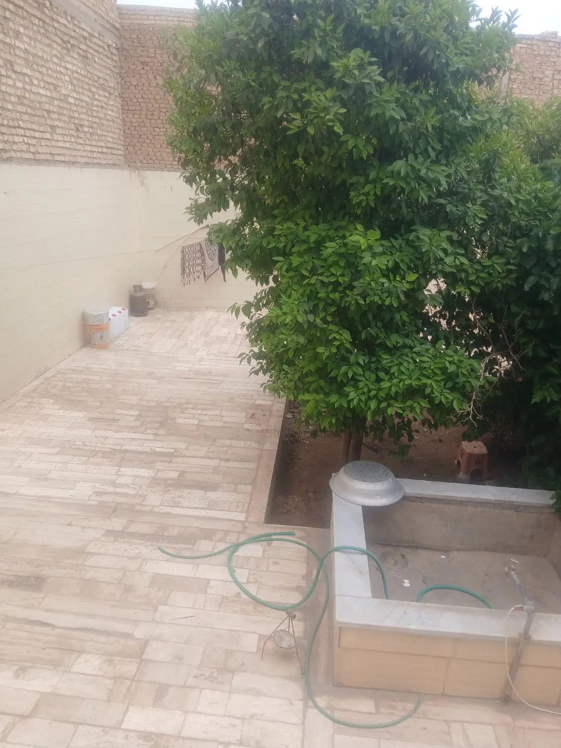 ویلا . استخر چاه آب  دوطبقه تکمیل 180متر سخوید