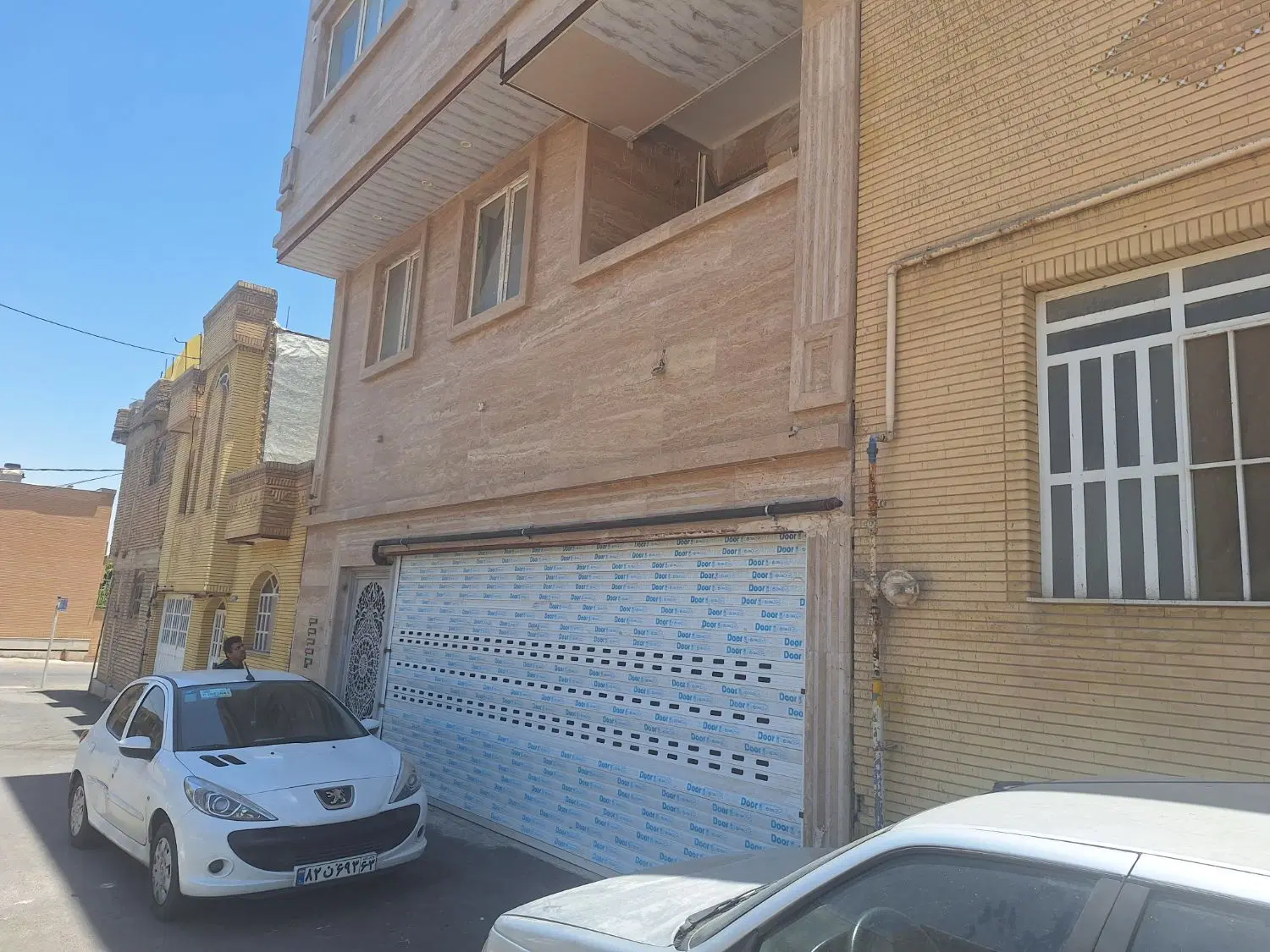 اجاره     دو بلکس۷۰متری. مشاورین املاک آرین