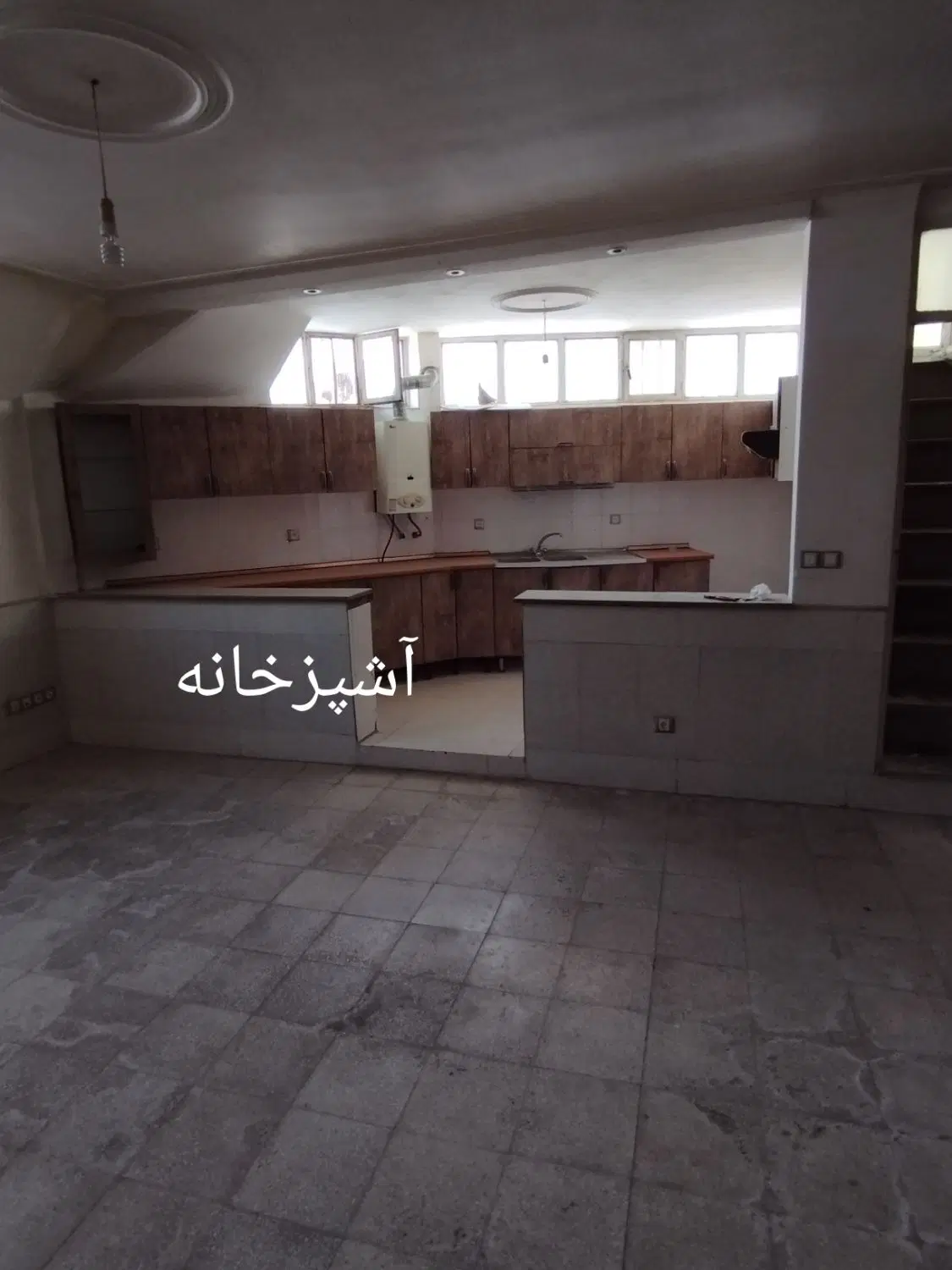 اجاره خانه ۱۲۰متری راه جدا