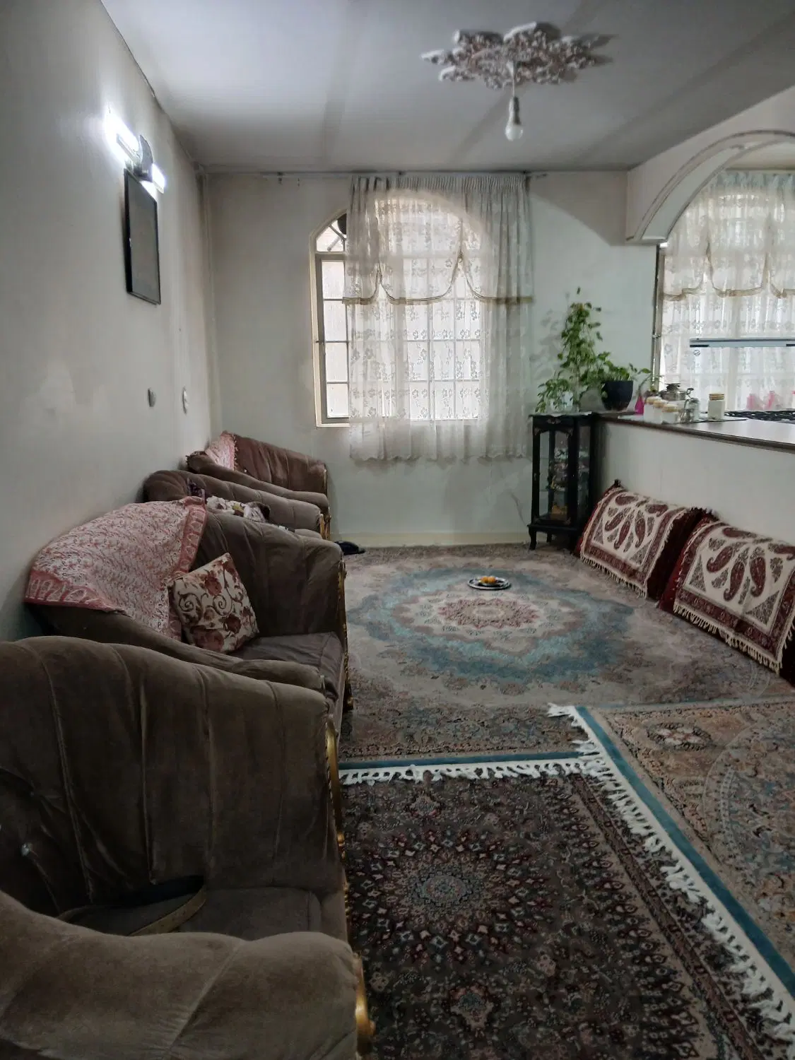 آپارتمان ۵۴متری با انباری