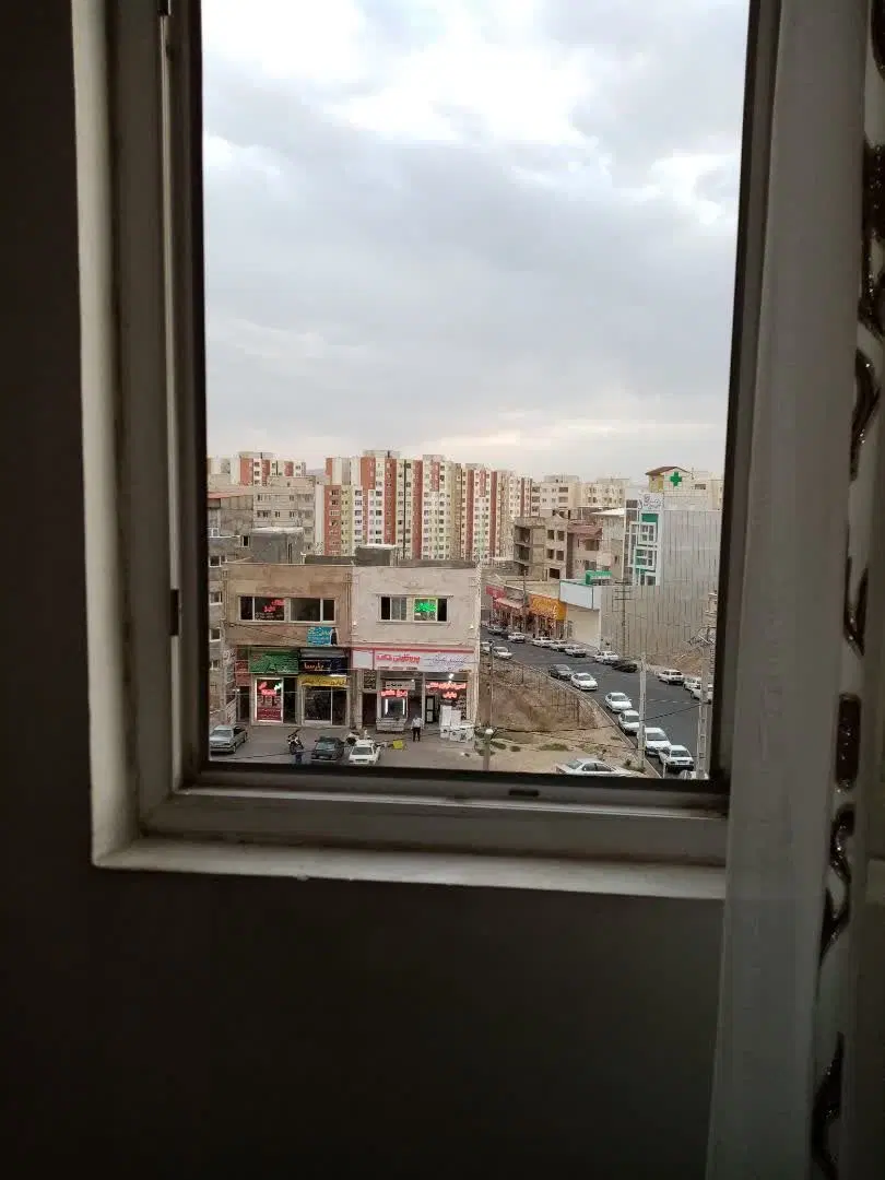 ۱۰۵ متر ۳ خواب  پونک قصر فردوس فول امکانات