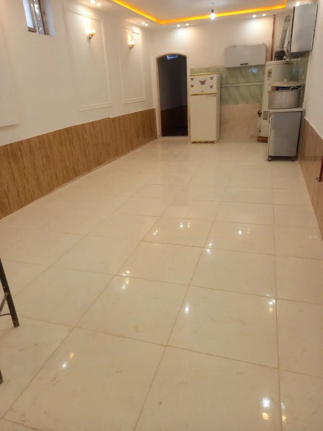 منزل کشمیری فروشی  مهرگان