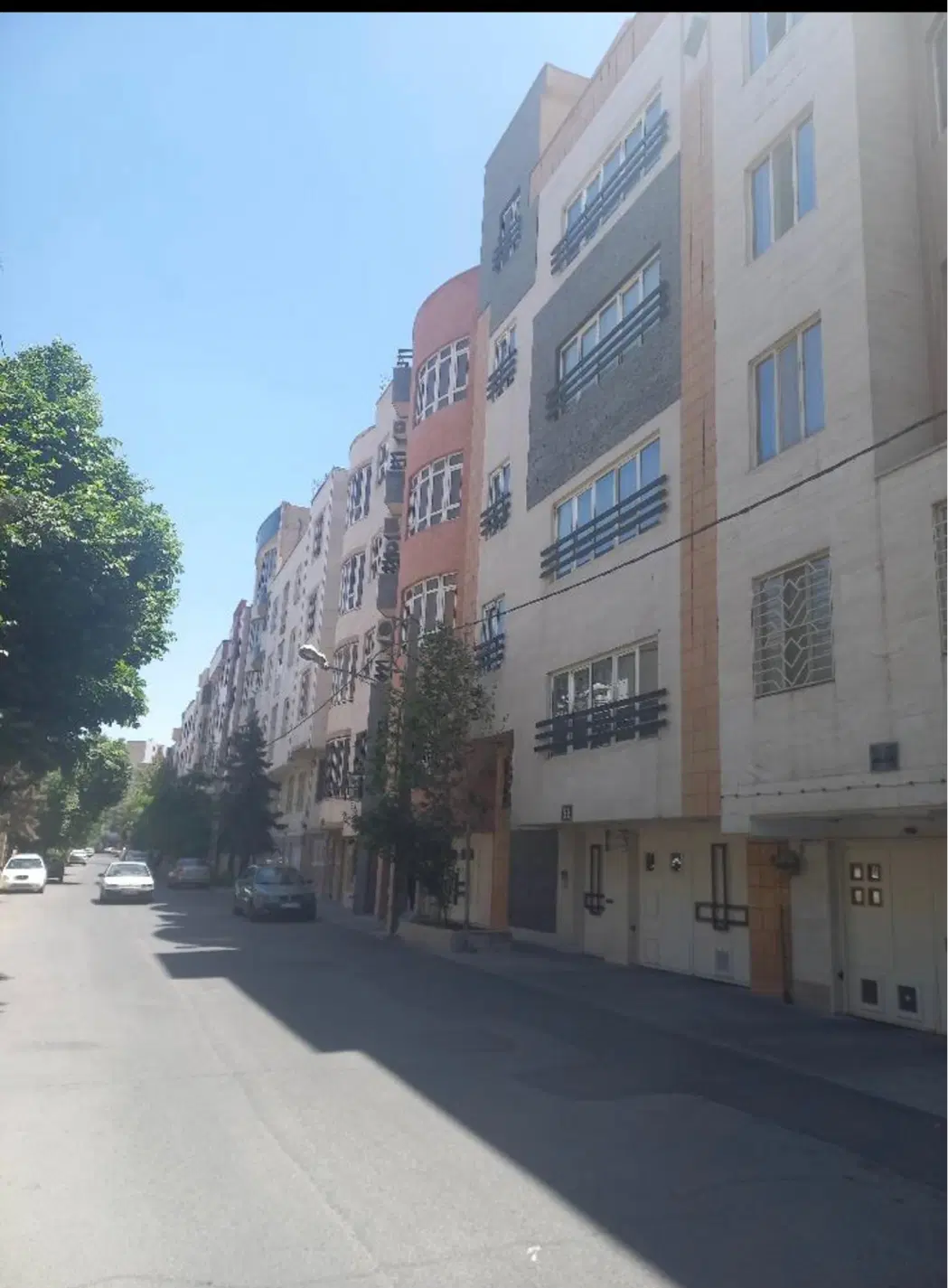 اپارتمان ۹۰ متری در خیابان جمالپور