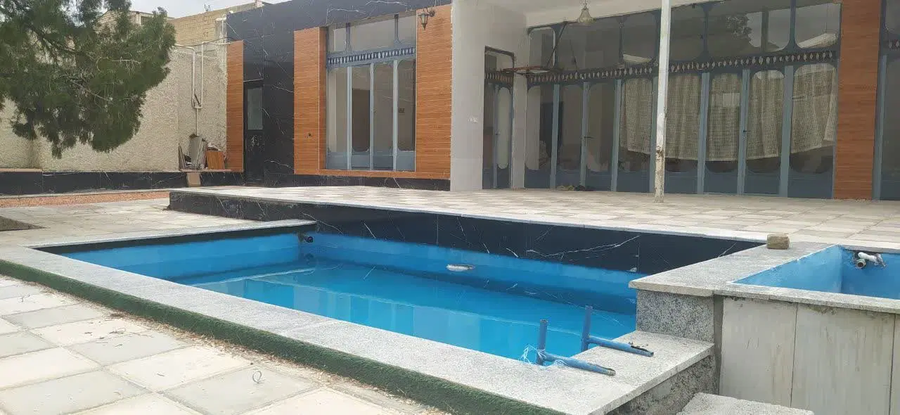 خانه باغ ویلایی ۷۰۰متری