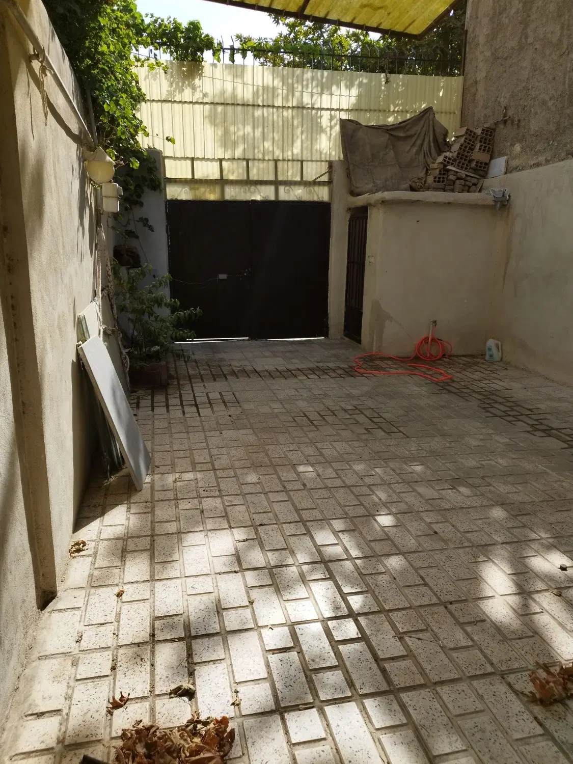 104متری ویلایی(یک طبقه)