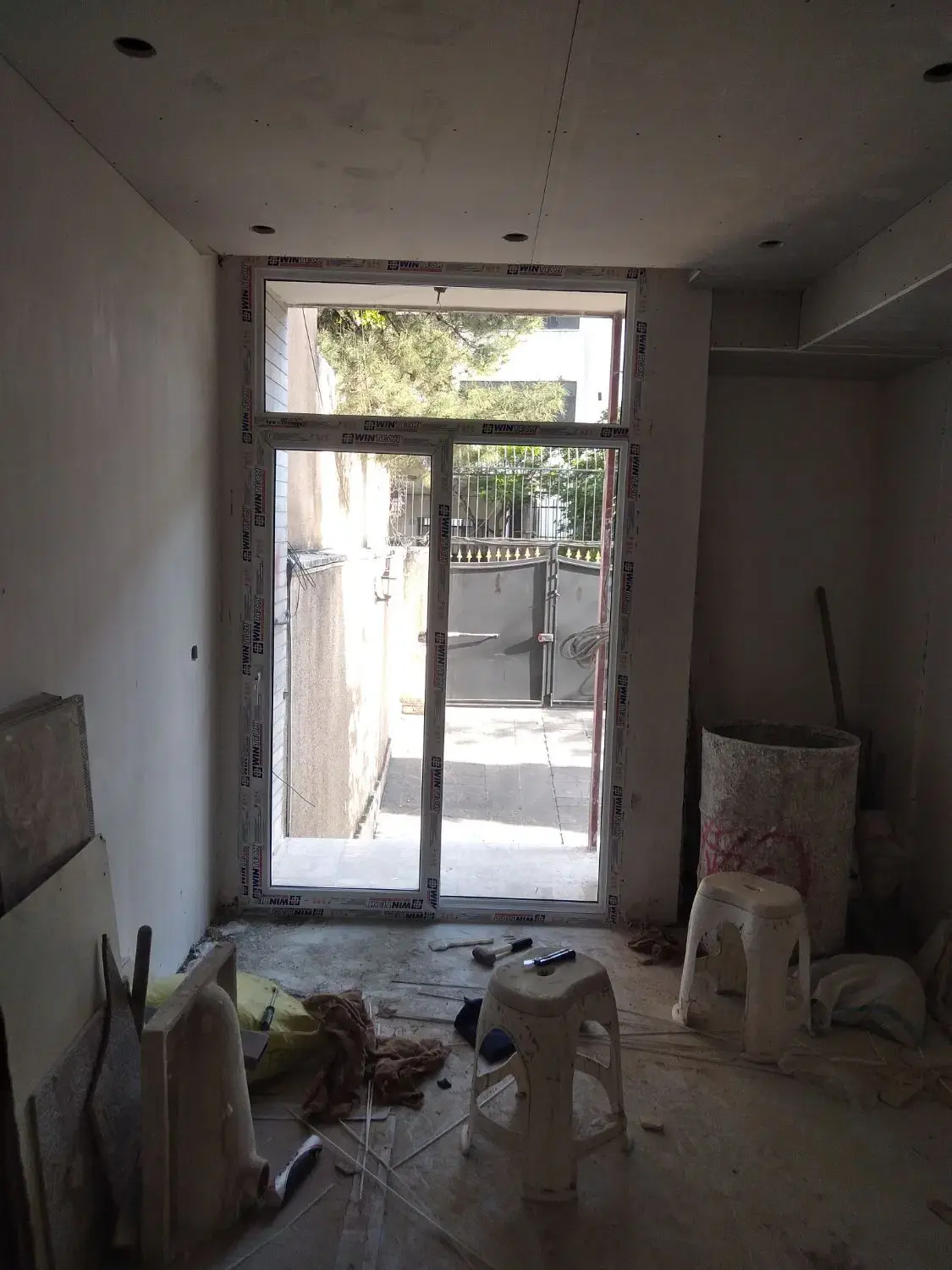 خانه کلنگی ۸۱ متری
