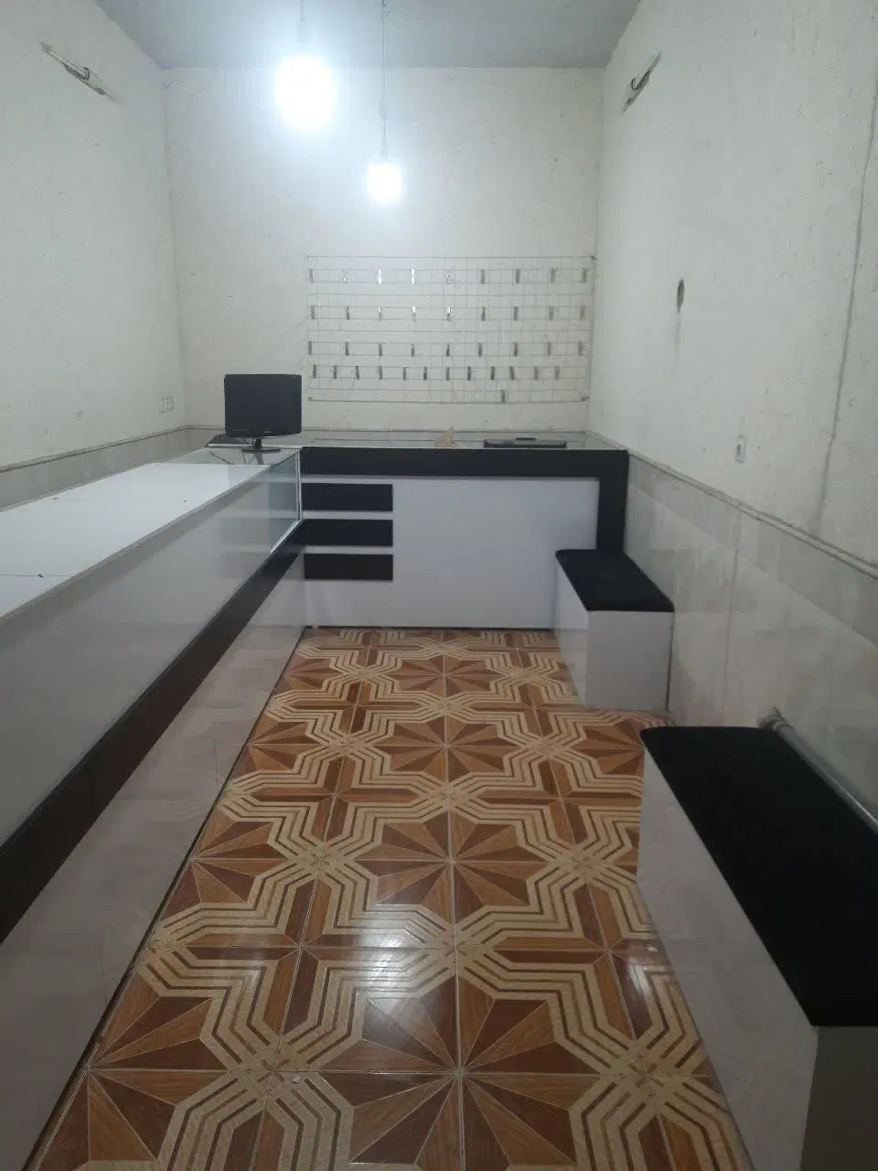 مغازه بحر ۳۰ متری همت