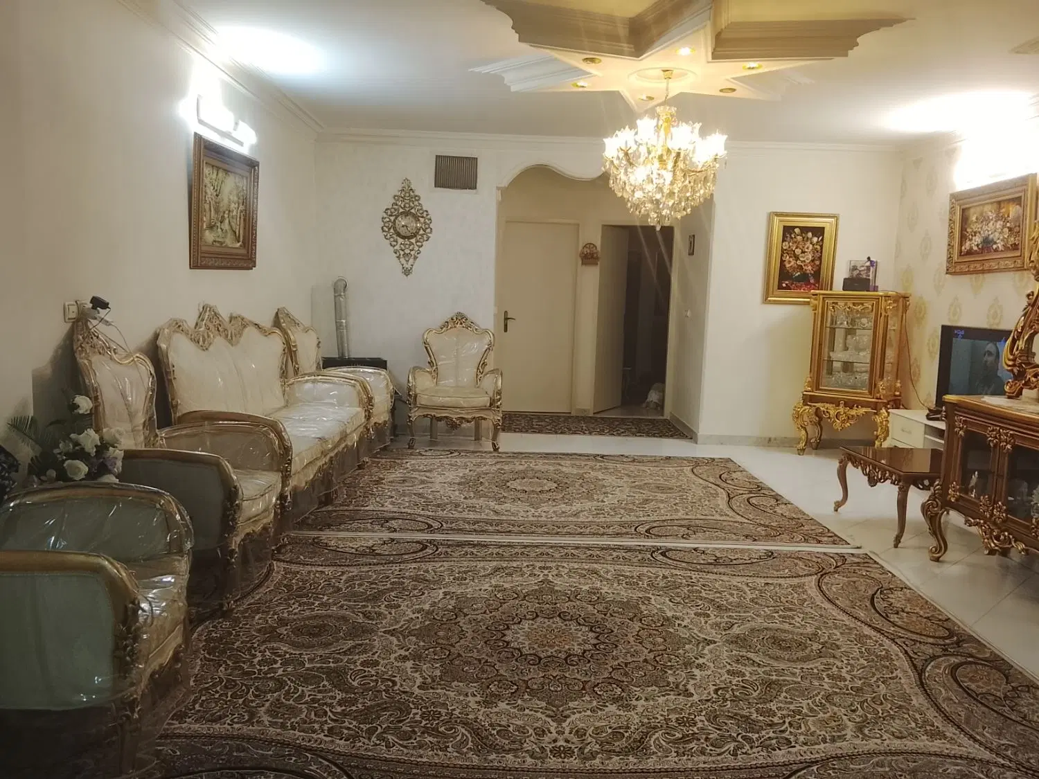 آپارتمان علامه شمالی