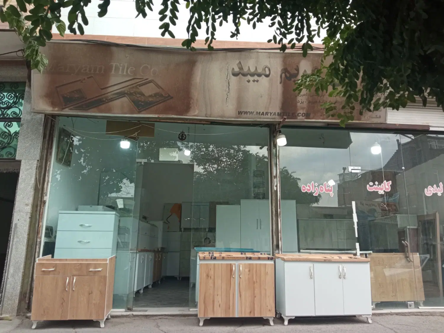 خانه به متراژ 245متر نو ساخت ششدانگ