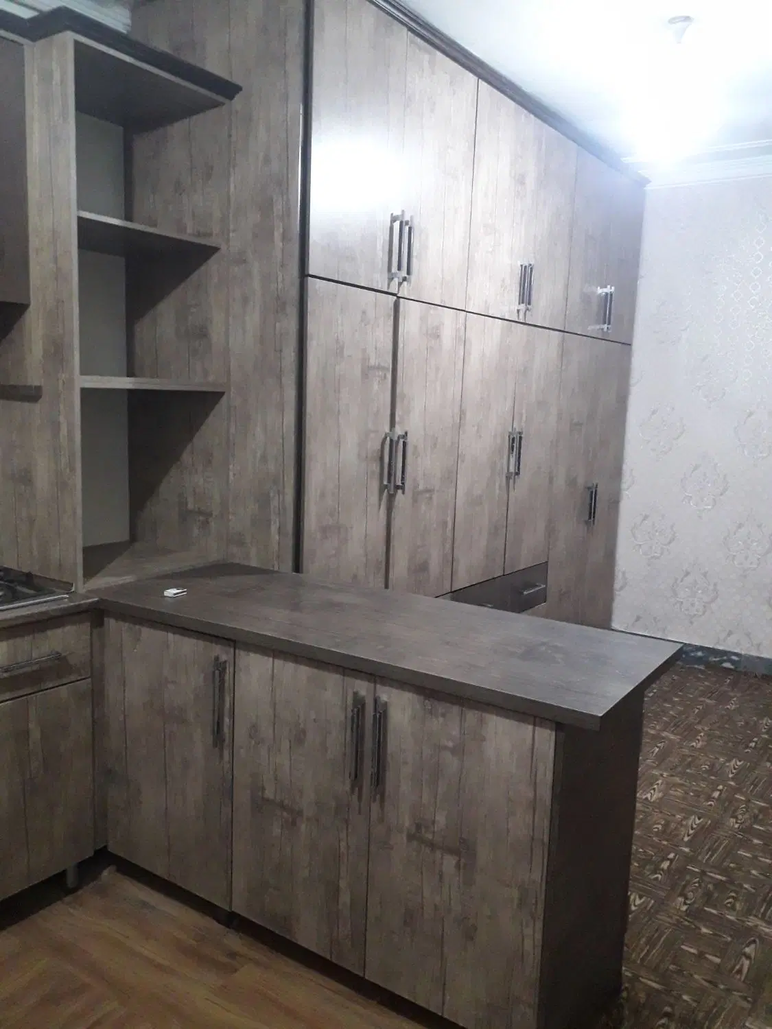 حیاط دربست تمام رهن، چهارراه حجتی دربند حمام