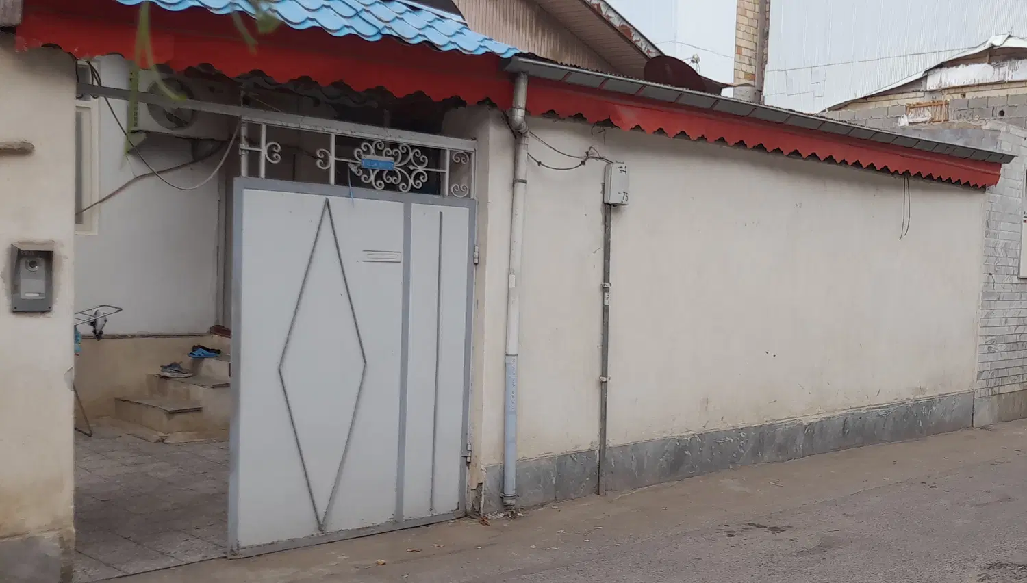 خانه ویلایی ۱۲۰ قابل سکونت تمیز ۲خواب