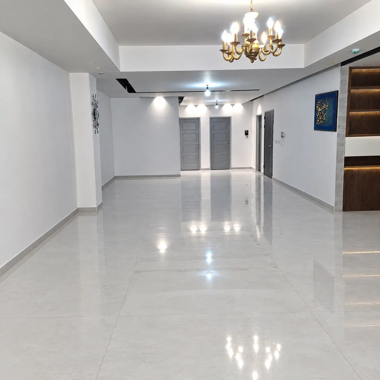 اپارتمان ۲۰۰ متری