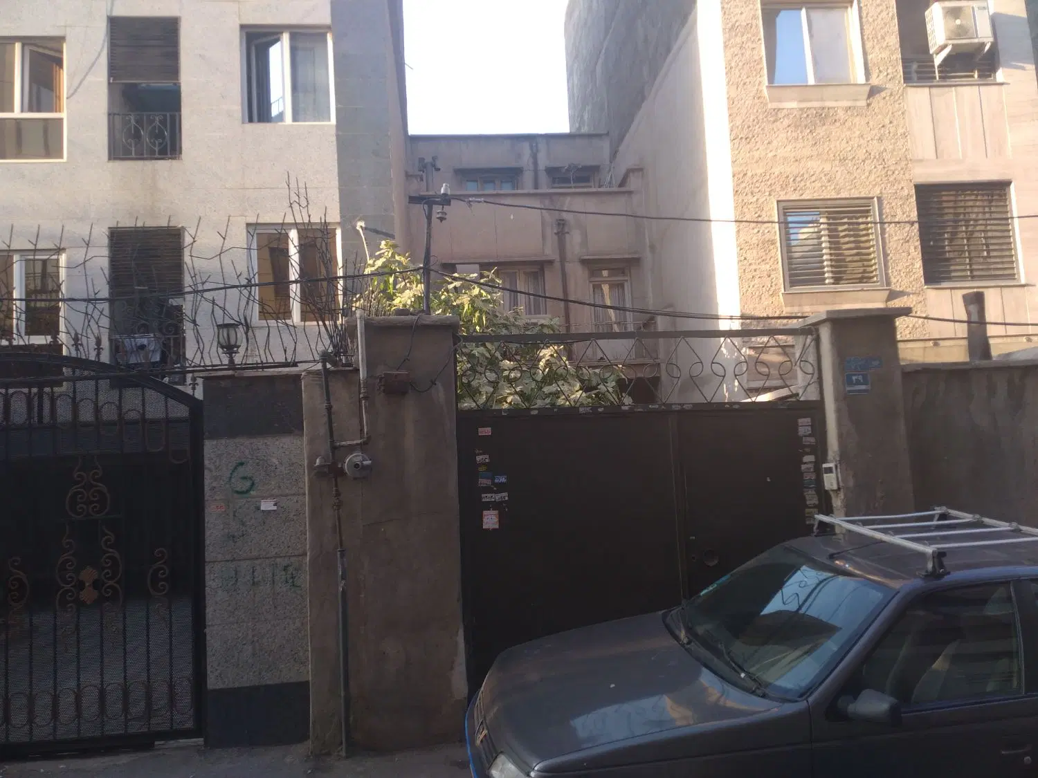 فروش۱۰۱ کلنگی خوراک ساخت و قابل سکونت
