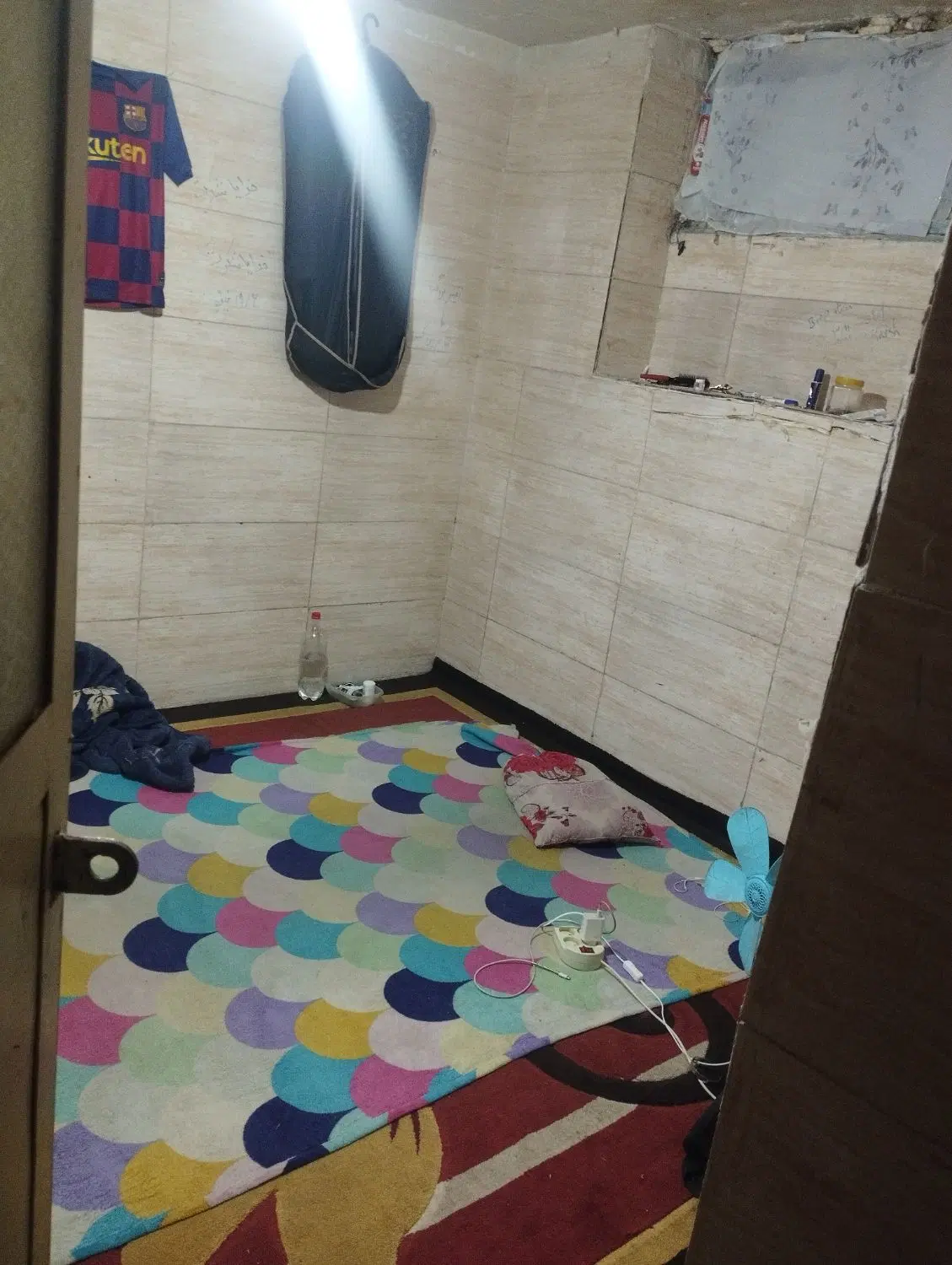 اجاره اتاق مجردی ۱۰ متری بر خیابان