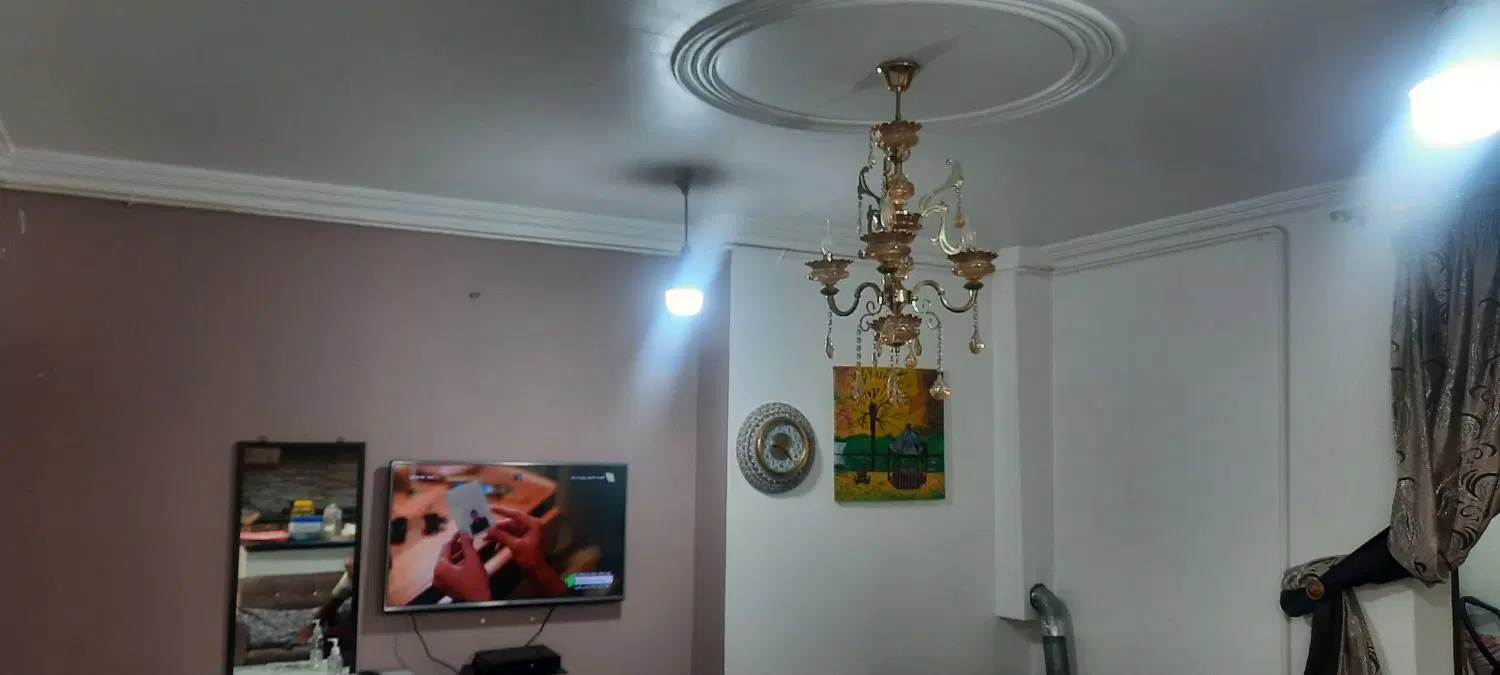 آپارتمان عاشوری 2 خواب 73 متری بازسازی