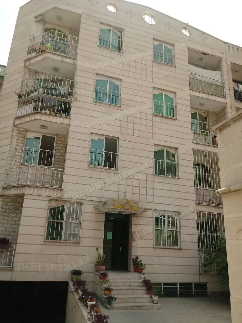 تجاری قلب خیابان ۱۲متری