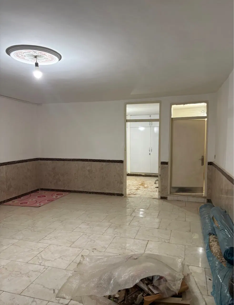 طبقه همکف بازسازی شده