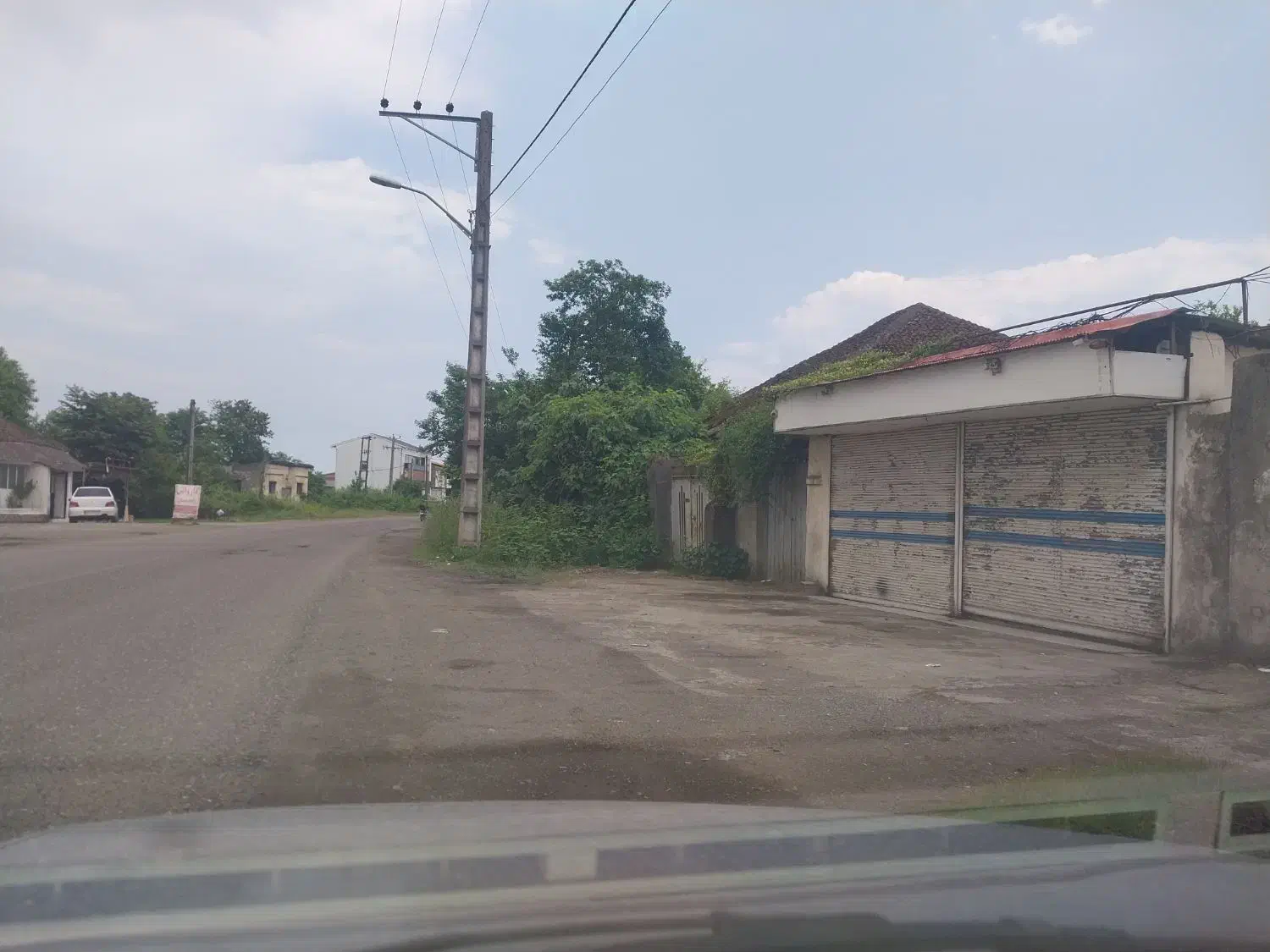 مغازه ۶۰متری برخیابان باغچه سرا
