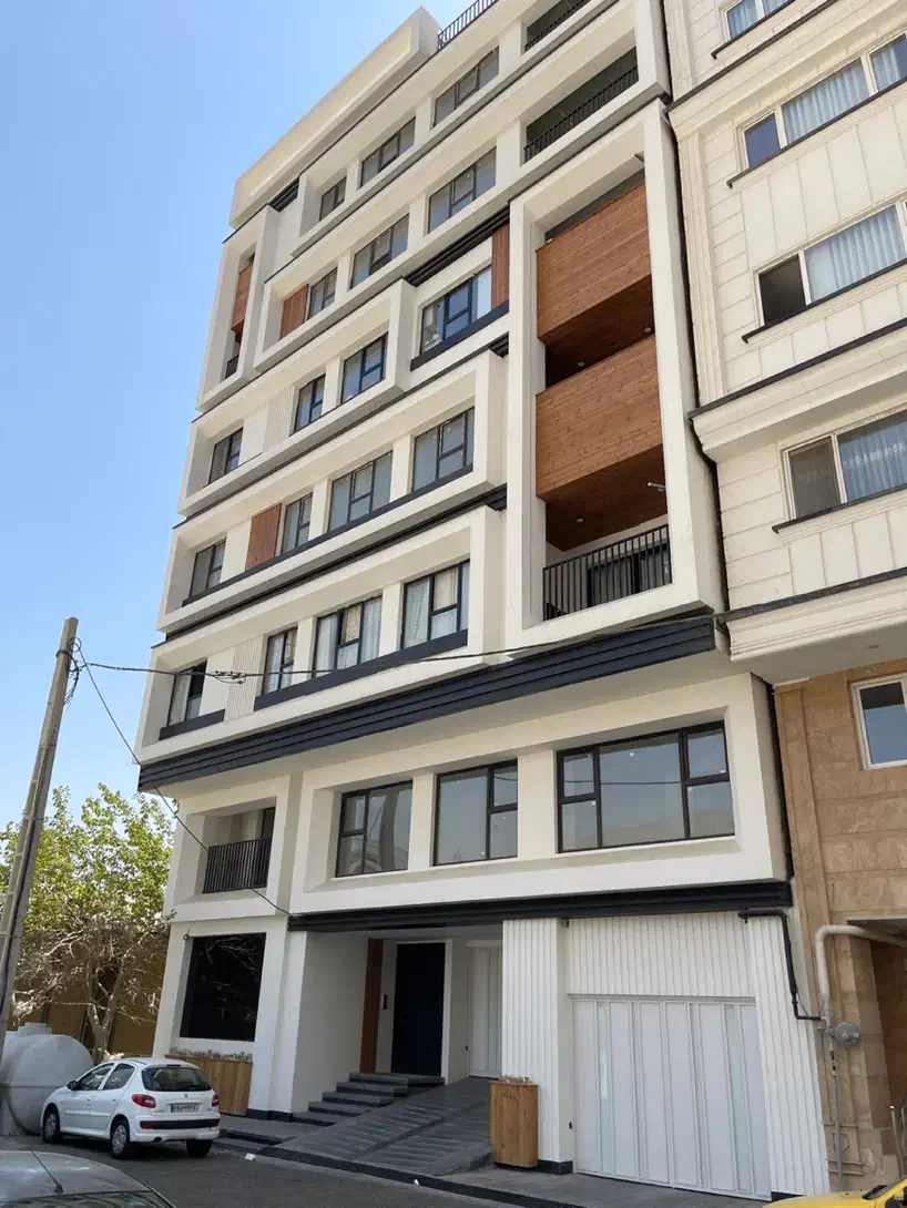 ۱۰۲ متر گرم دره شمالی ۲ پارکینگ و ۲ انباری