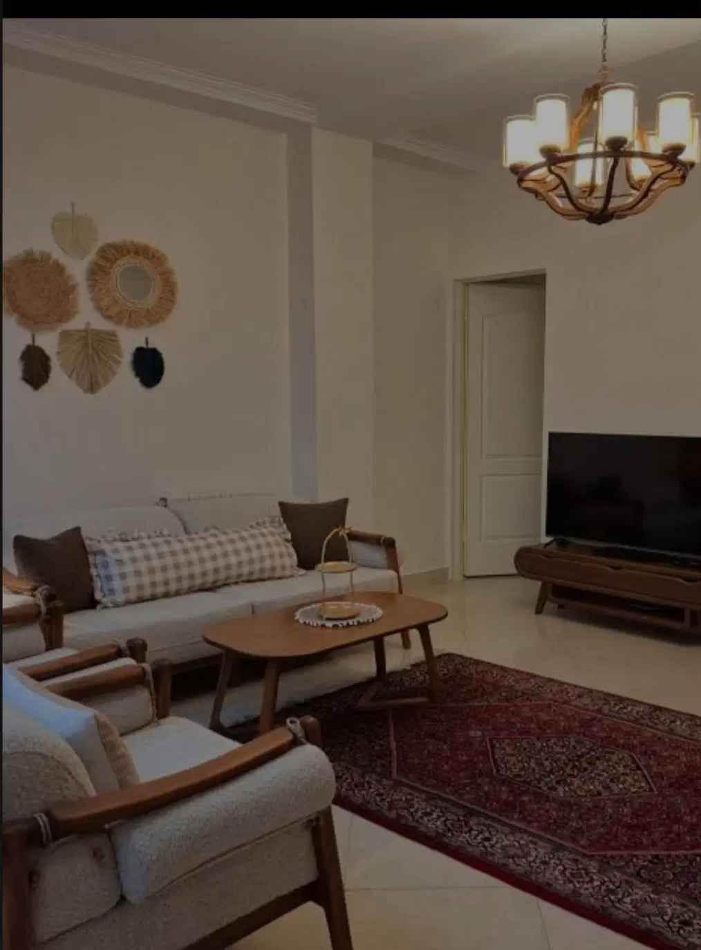 ویلایی فروشی حاشیه خیابان ولیعصرغربی