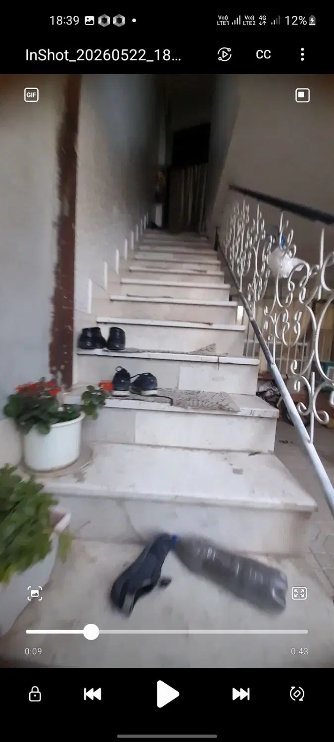فروش خانه دو طبقه همراه مغازه