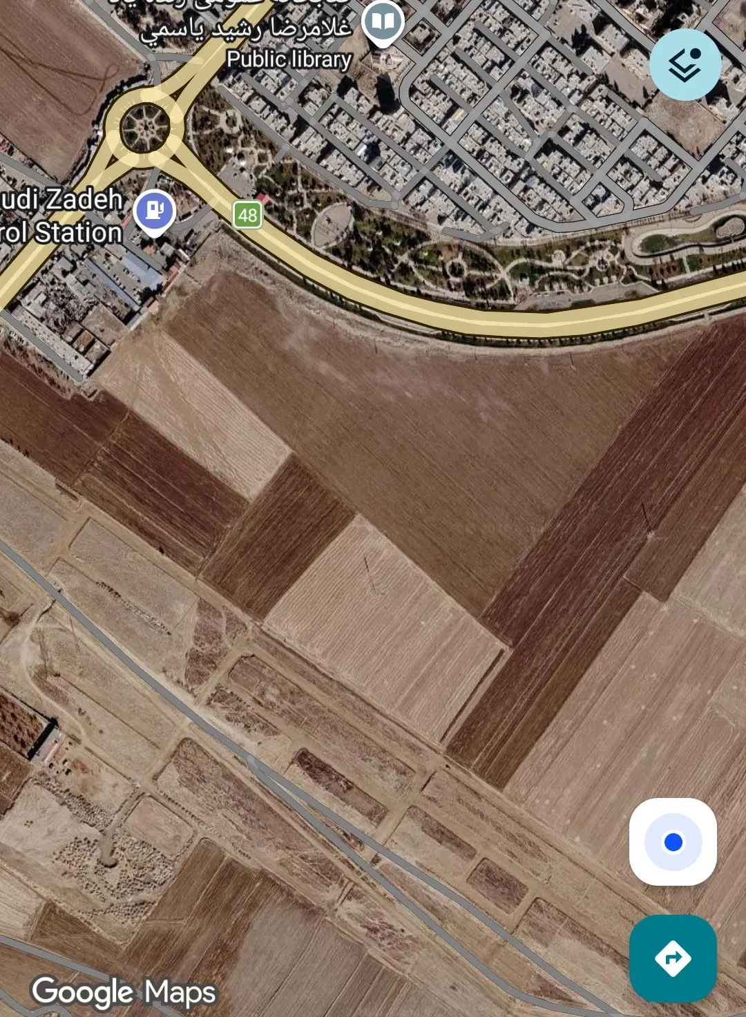 زمین مسکونی