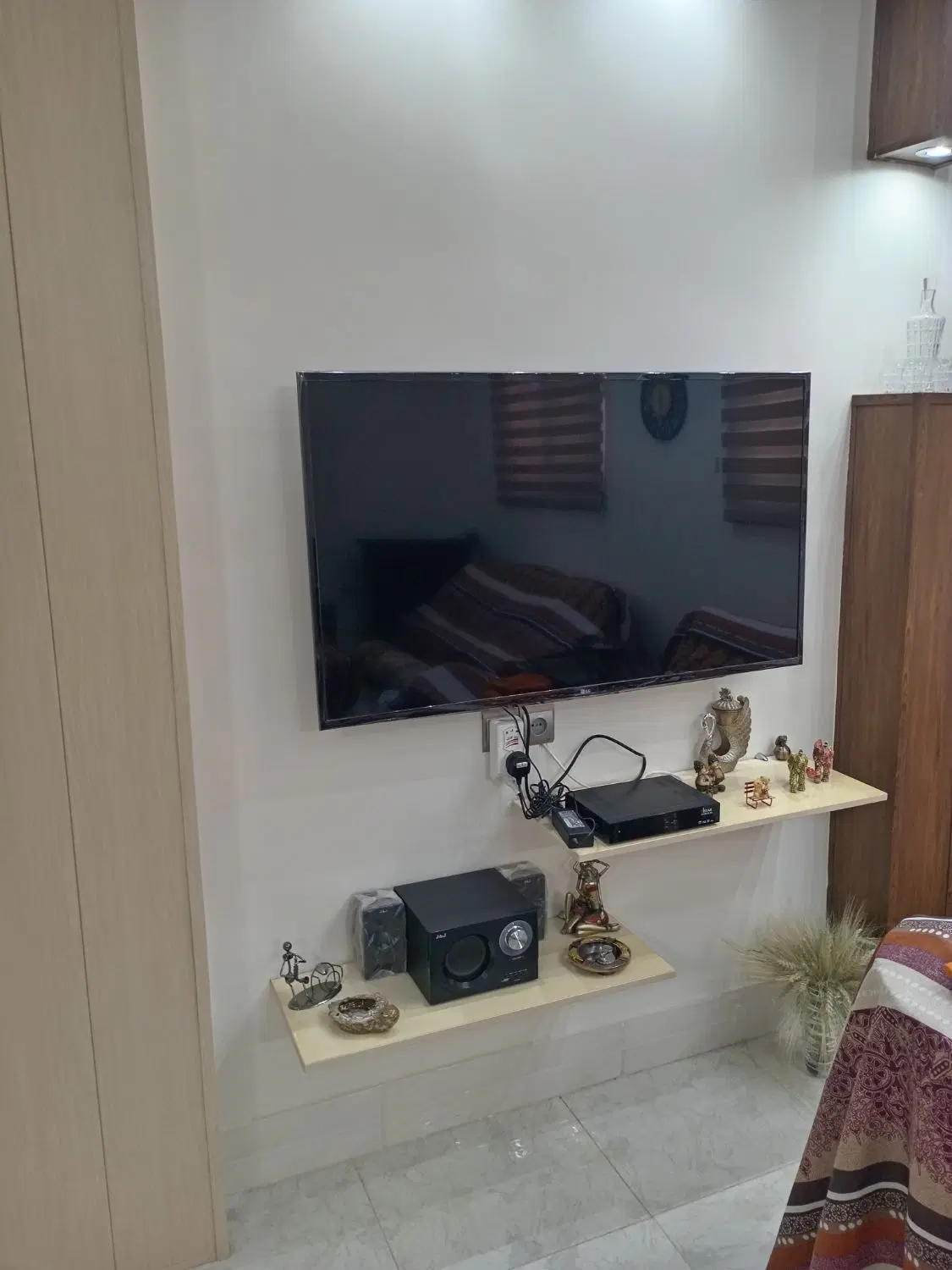 آپارتمان اندازه خونه حیاط دار