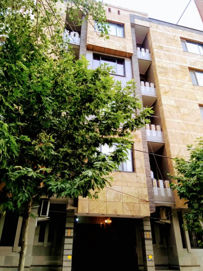 اپارتمان۸۷متر دو خواب خیابان گلزار اقدسیه