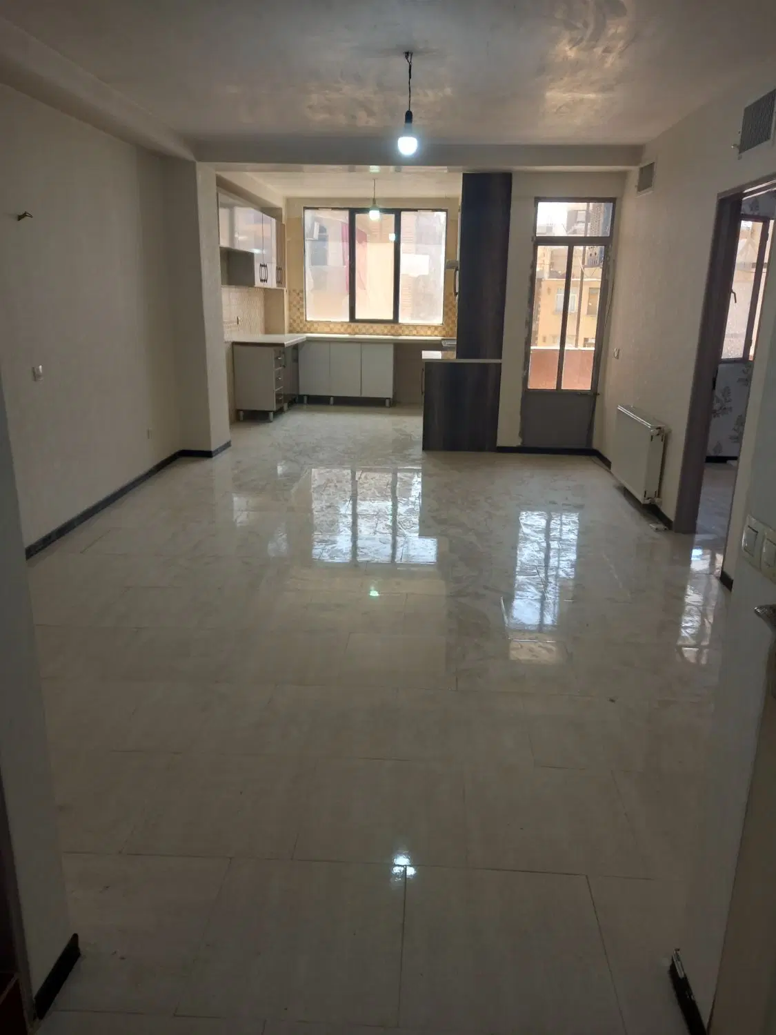 ۸۵ متر۲ خواب فول امکانات رو به نما شمالی