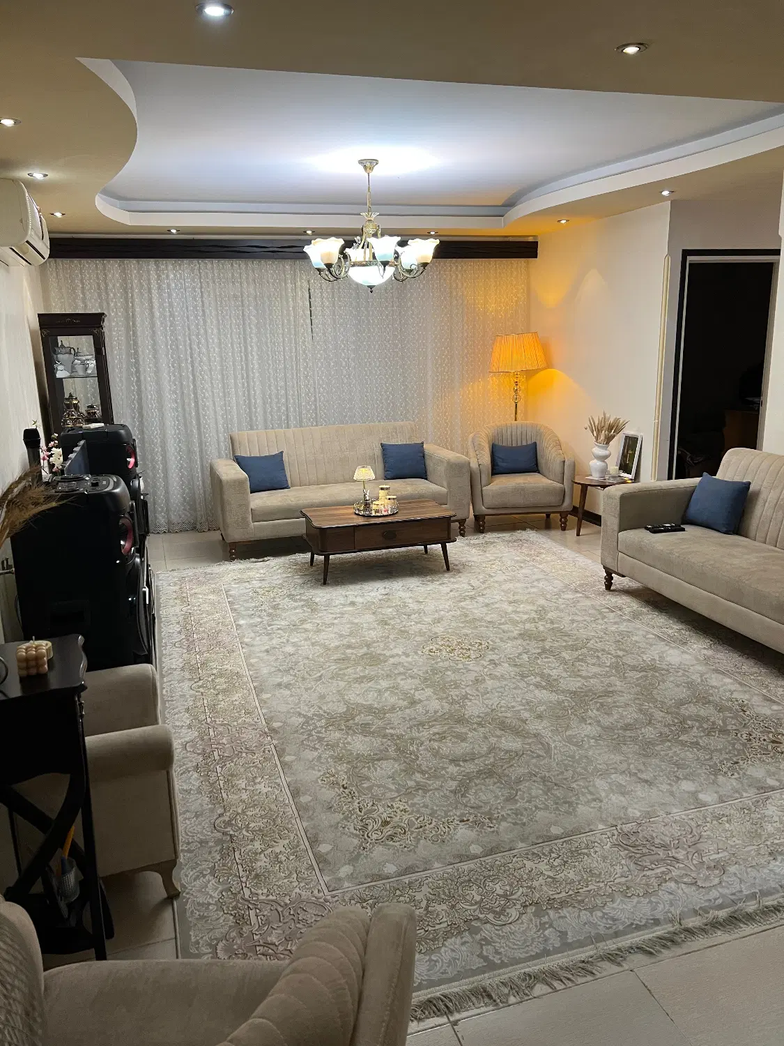 آپارتمان ۷۷ متری