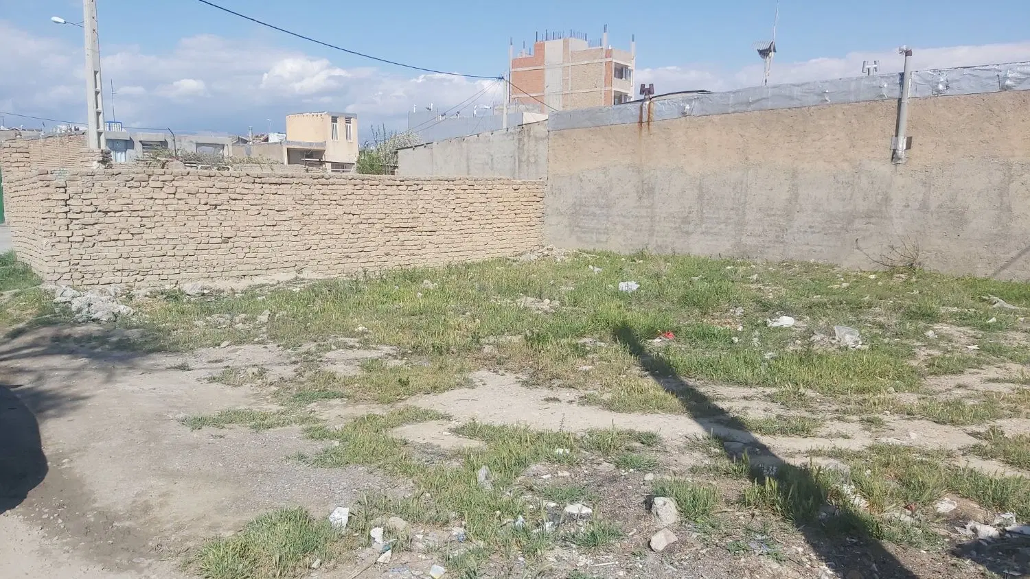 فروش زمین ۹۰ متری