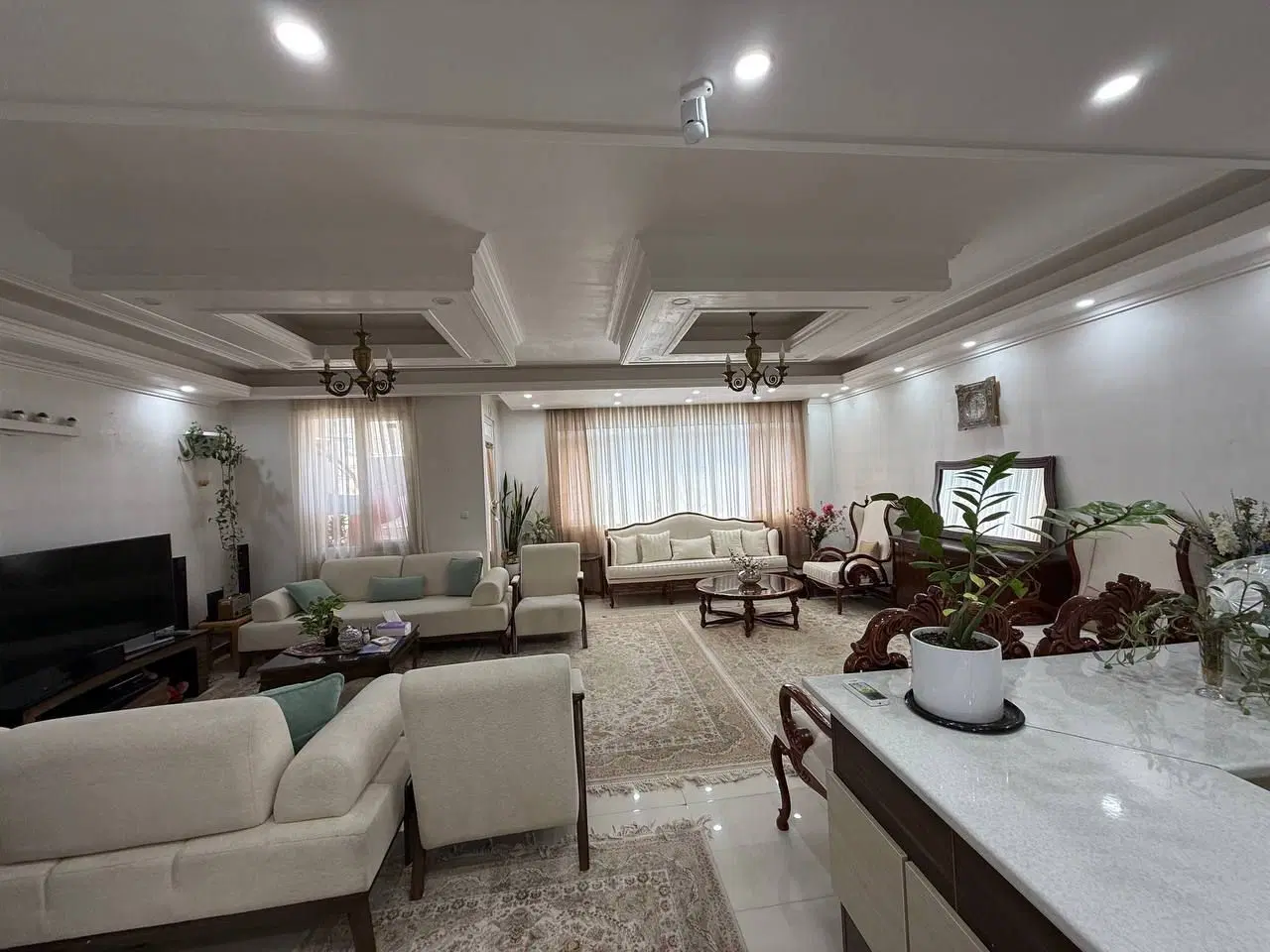 واحد 105متری پارکینگ اختصاصی