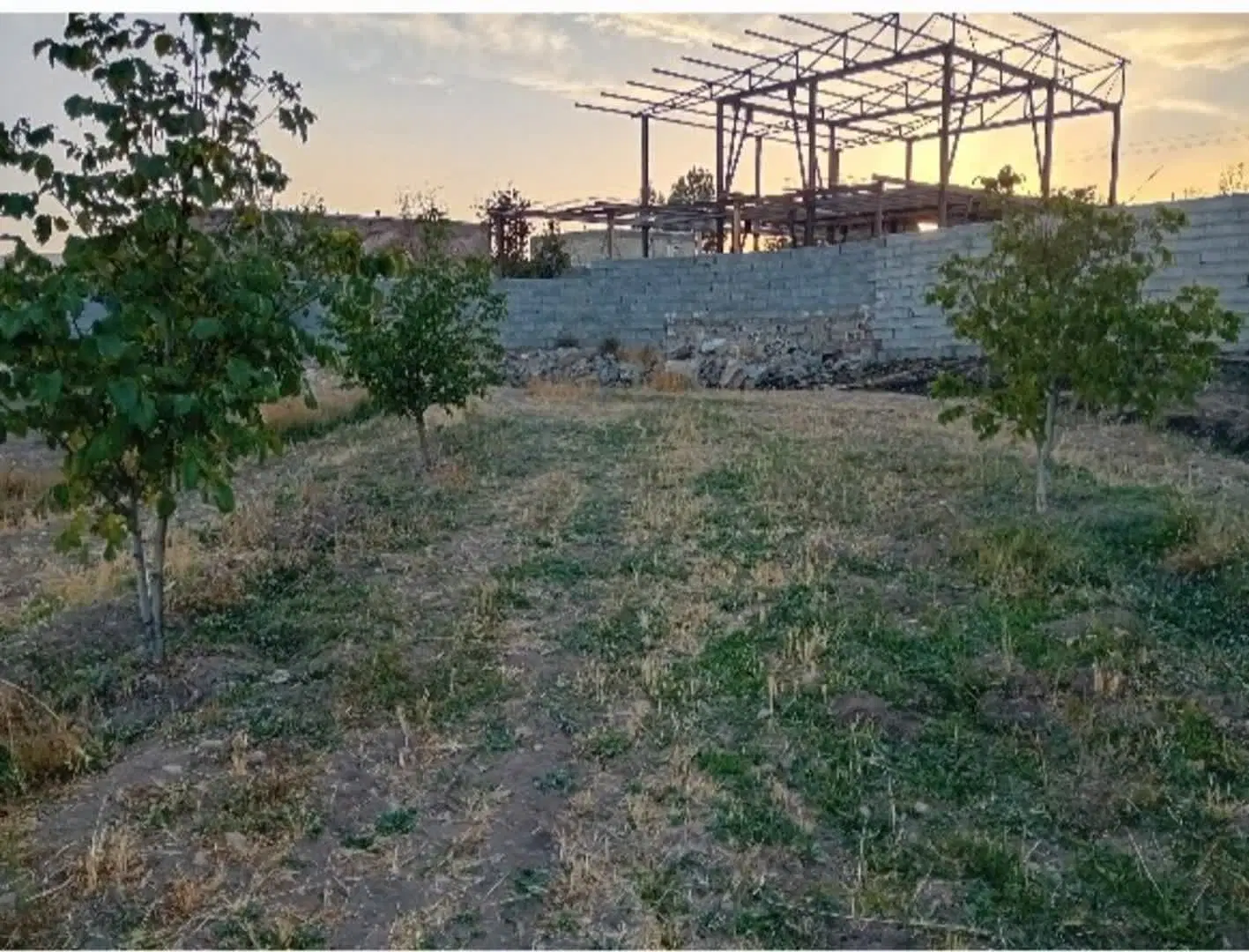 زمین باقراباد
