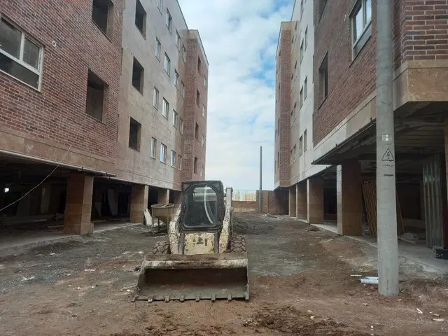 واحد دو خواب ۱۰۰ متری با پارکینگ