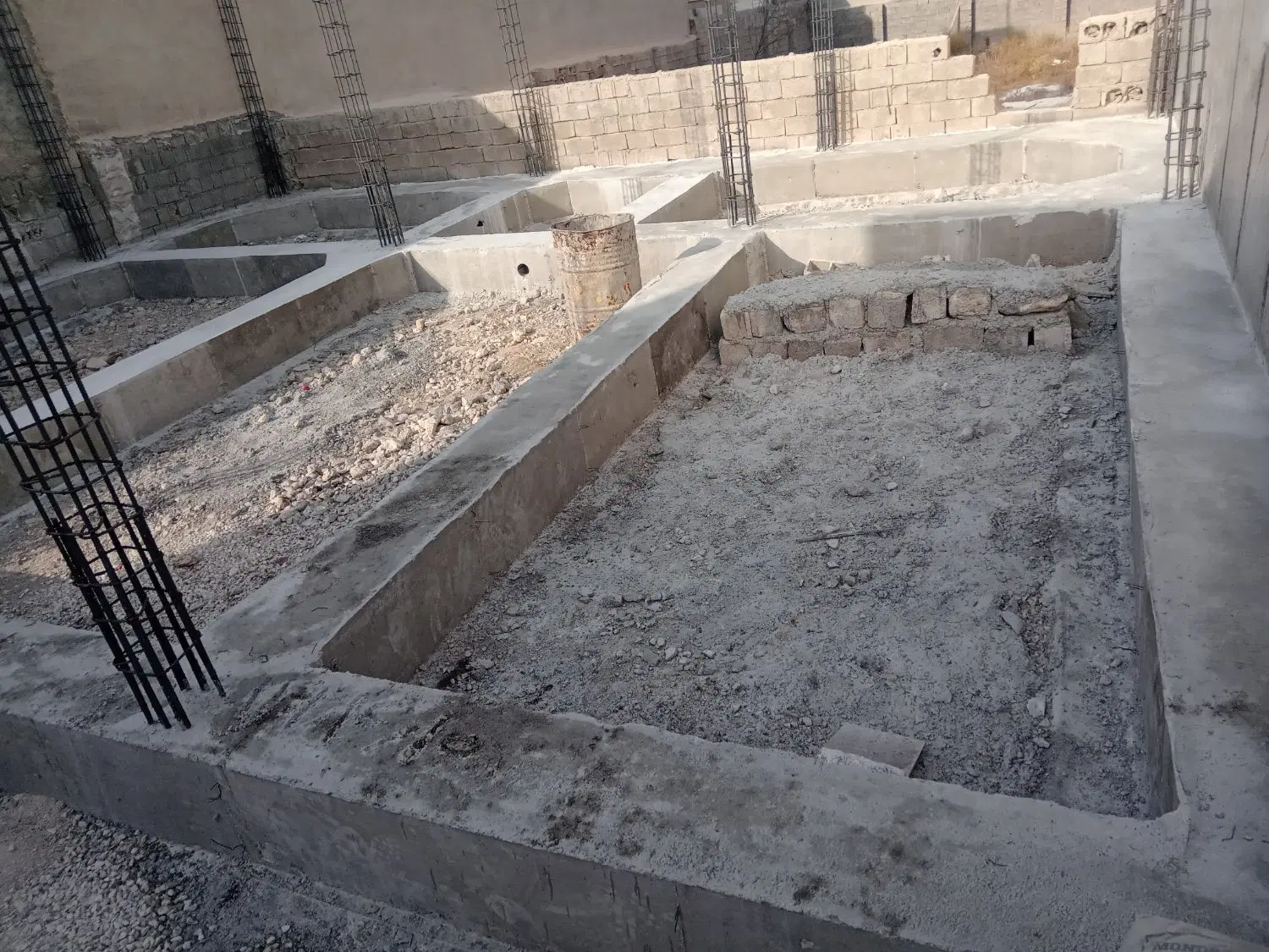زمین متراژ های مختلف دلیران ۶۱