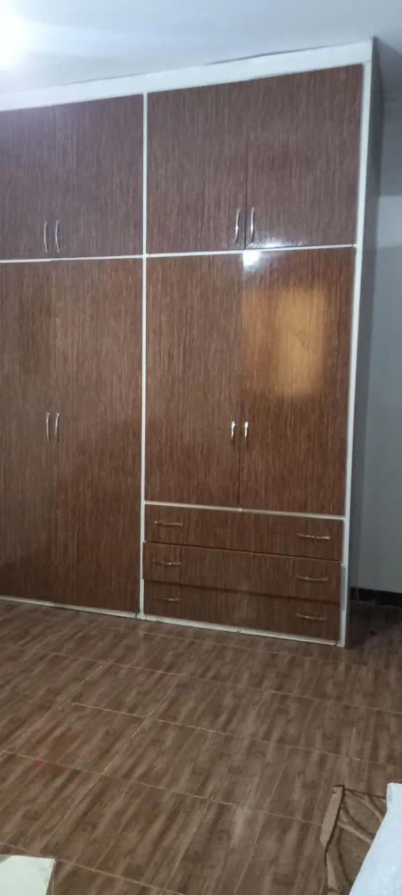 واحد90متری تمیز کلا2واحد با ورودی درب ضدسرقت