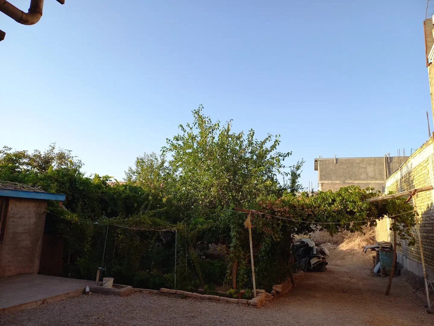 فروش خانه دستغیب