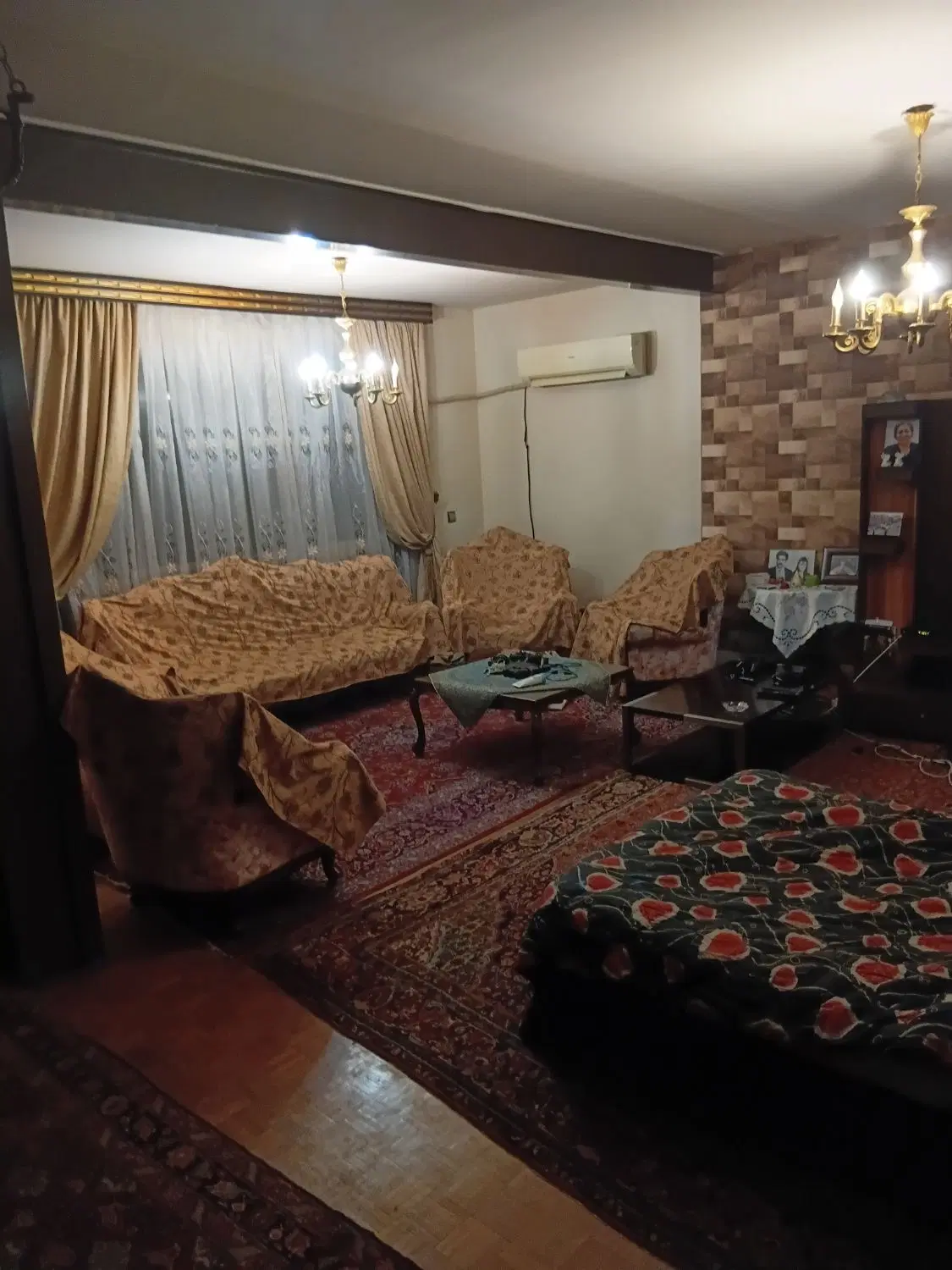 همخونه خانم