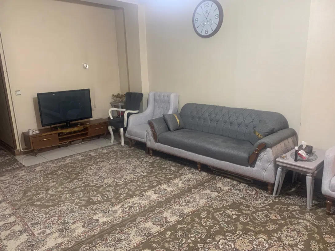 آپارتمان 81 متری مجهز
