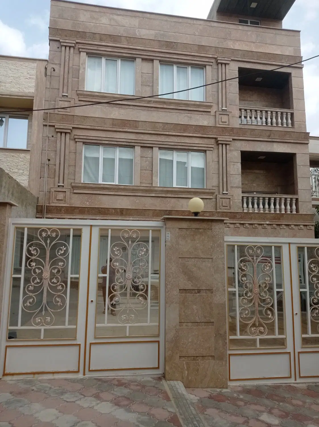 اجاره واحد مسکونی 130متری همکف شهرک اندیشه.