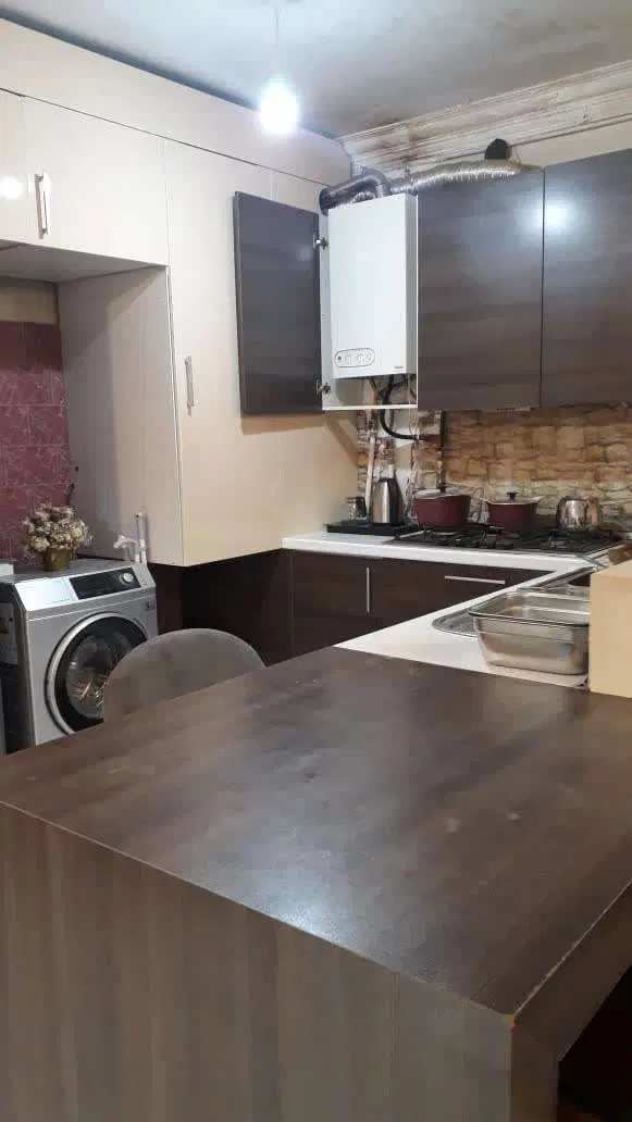 اجاره واحد 80 متری تمیز با آسانسور دانشجو،قبل معلم